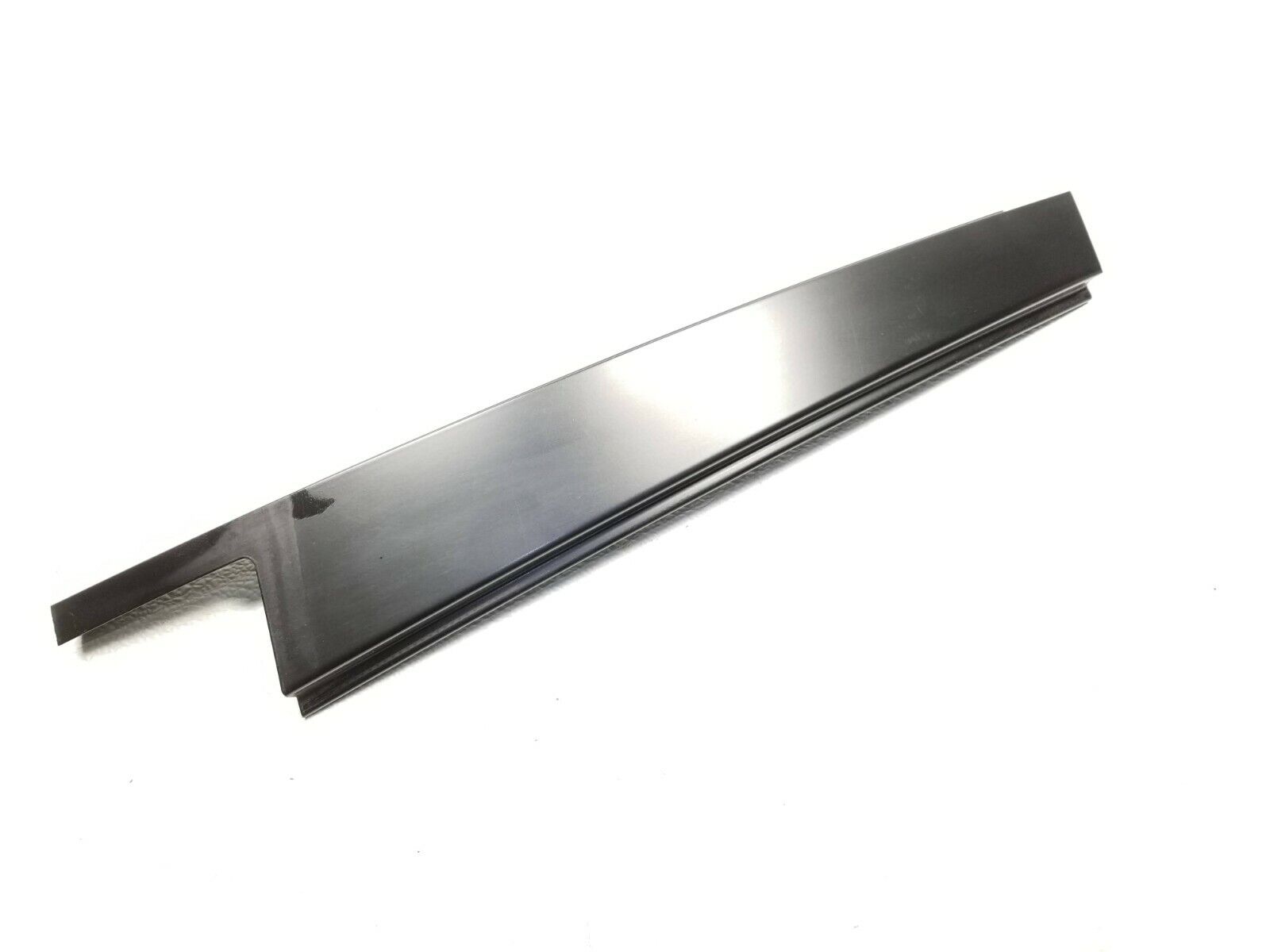 Genuine OEM BMW E46 Sedan Right Rear B-Pillar Trim Molding 01 02 03 04 05 - Perfect for Interior Restoration & Car Enthusiasts