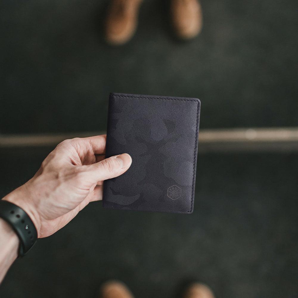 Jekyll & Hide Havana Slim Bifold Card Holder - Camouflage Design RFID Blocking Wallet for Men | Perfect for Travel, Business & Everyday Use
