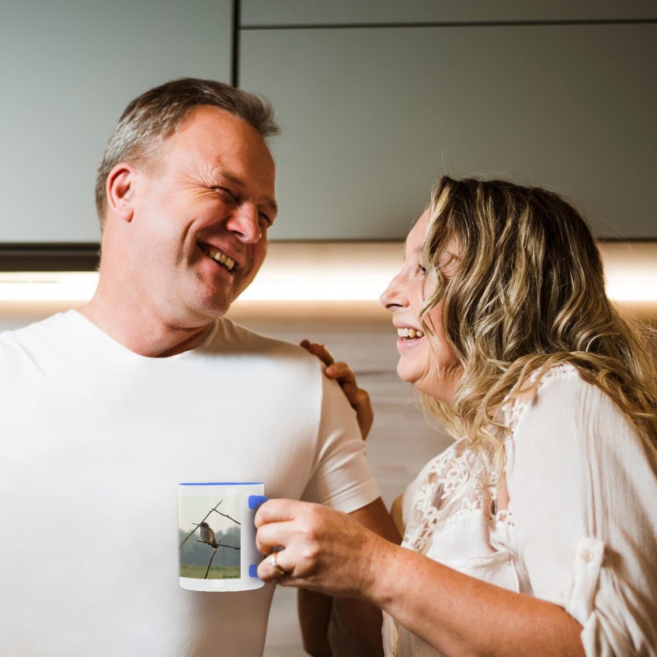 3D Rose Blue and White Female Hummingbird Ceramic Coffee Mug - Perfect for Tea, Coffee & Hot Drinks at Home or Office