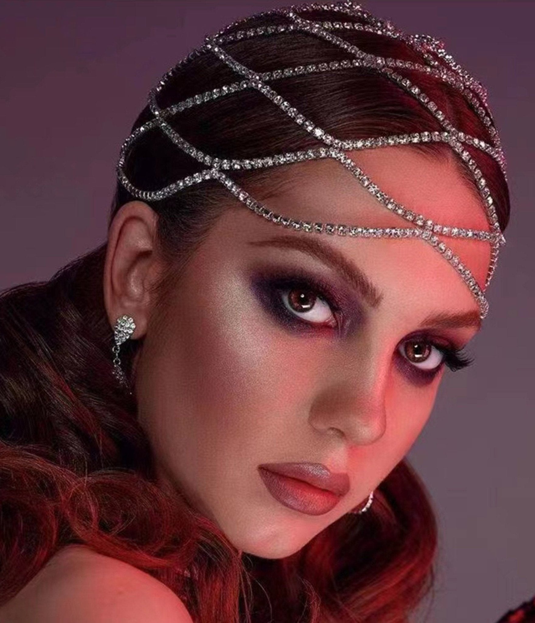 1920s Vintage Silver Rhinestone Cutout Cap - Flapper Headpiece for Gatsby Party, Roaring 20s Costume, and Jazz Age Themed Events