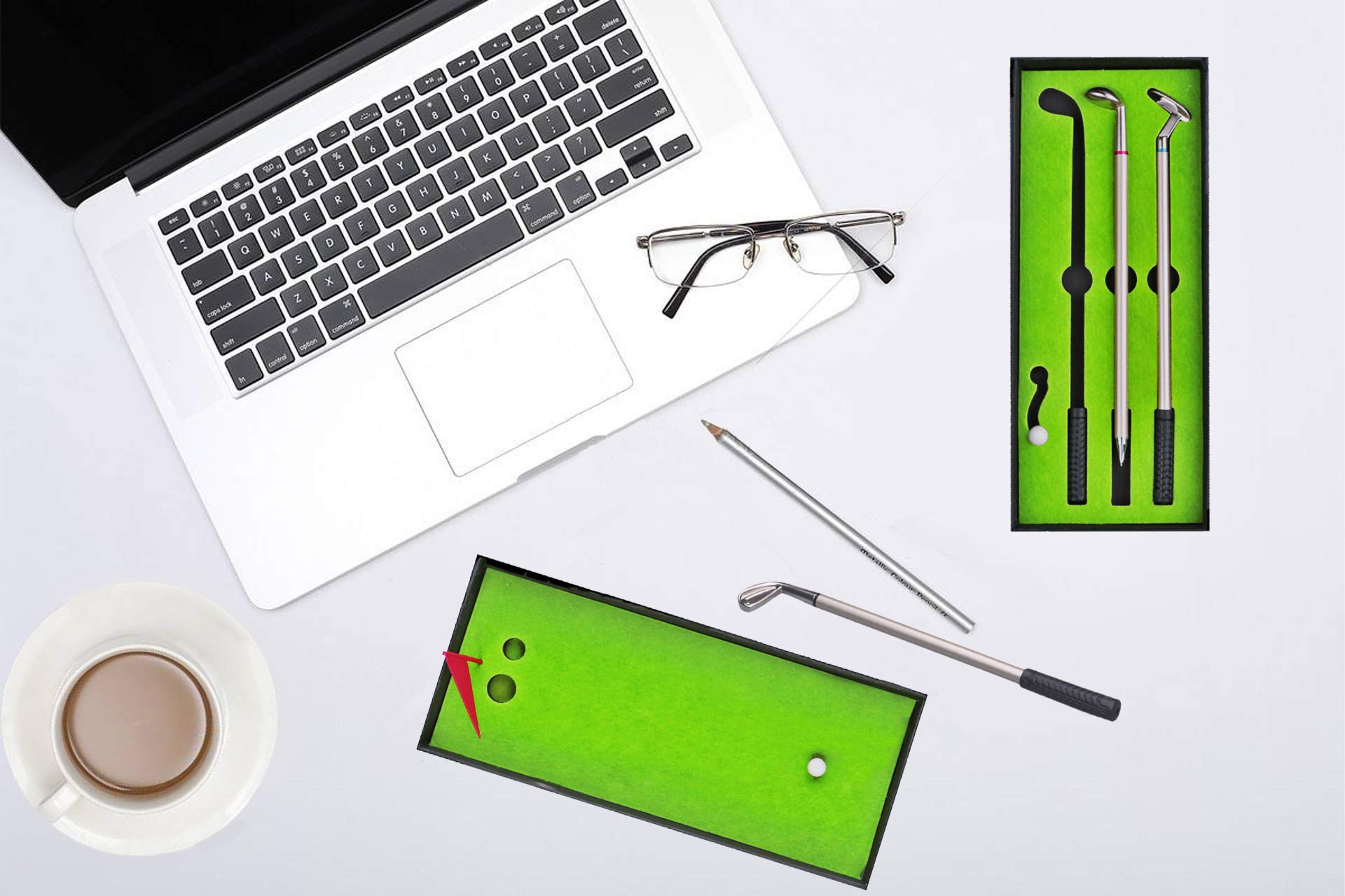 Funny Golf Pen Desktop Game - Unique Gift for Golf Lovers, Coworkers & Boss - Perfect Stocking Stuffer for Office, Home & Golf Club Entertainment
