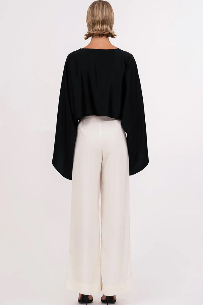 Kristin Crop Top in Black - Stylish & Comfortable Women's Fashion for Casual Outings & Summer Wear