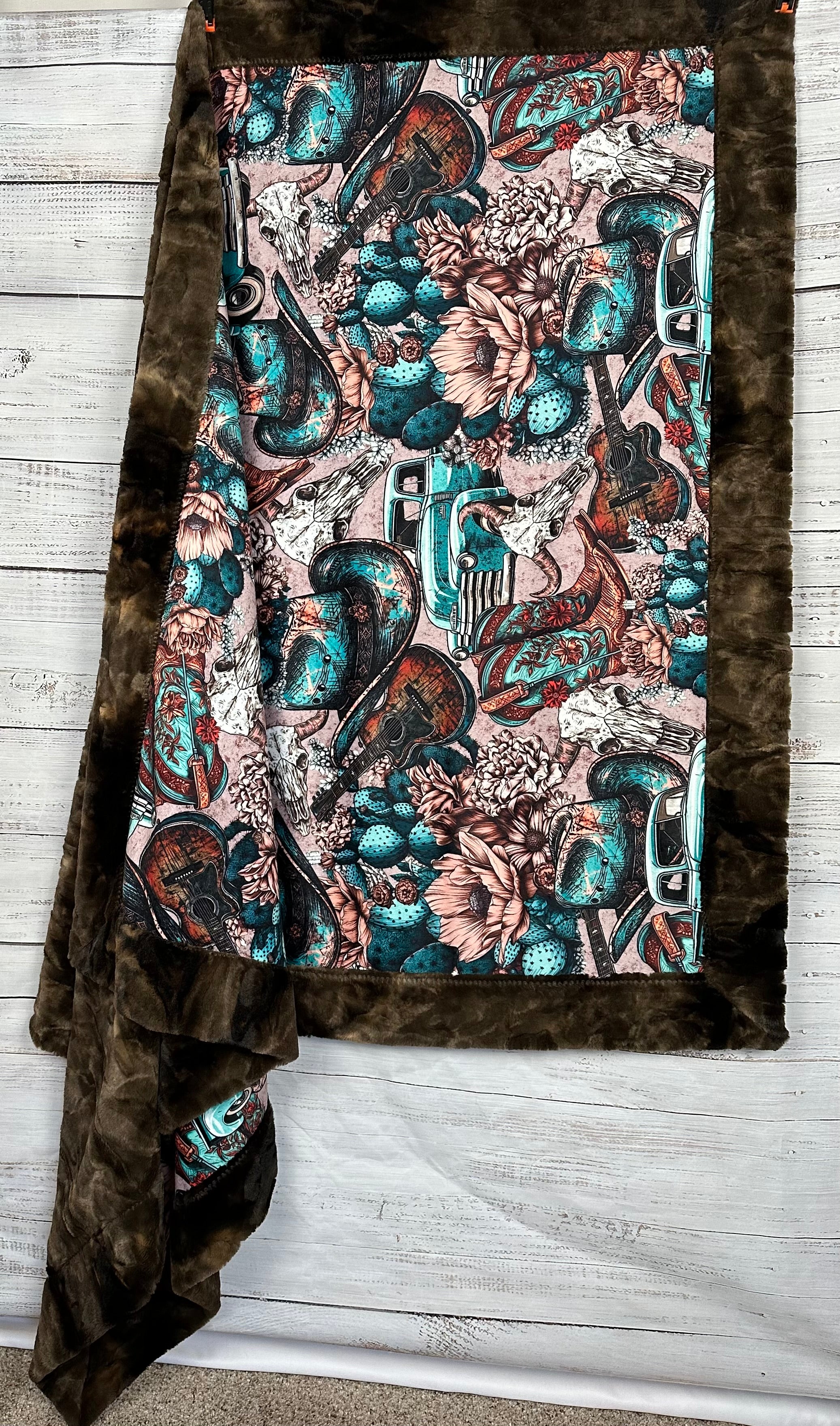 Vintage Western Brown Tie Dye Luxe 54x79 Inch Large Minky Blanket - Ultra Soft Premium Quality - Perfect for Bedroom, Sofa, Picnic & Gift Giving