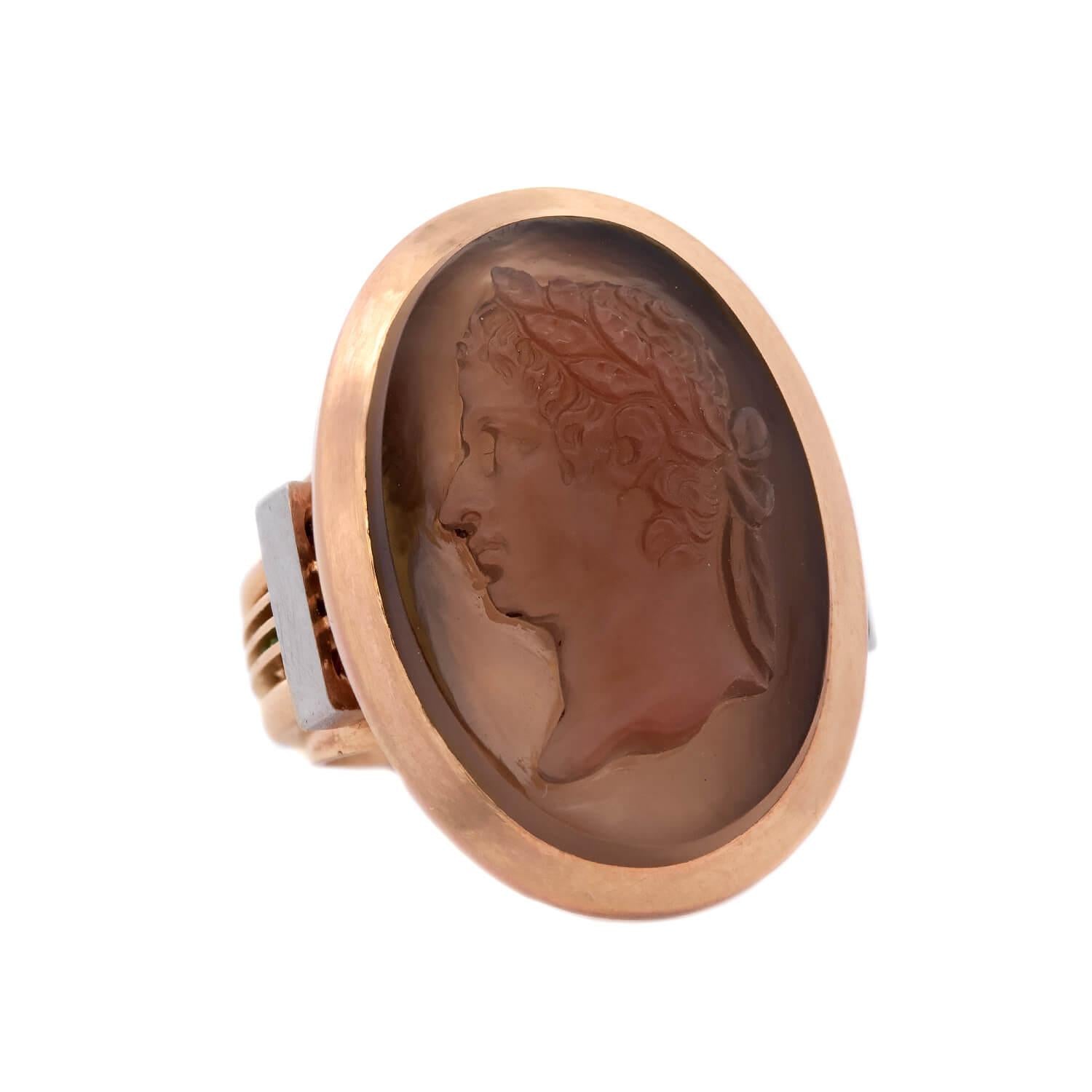 Antique Victorian 18K Gold Sardonyx Cameo Ring - Elegant Hand-Carved Jewelry for Women, Perfect for Weddings, Anniversaries & Special Occasions