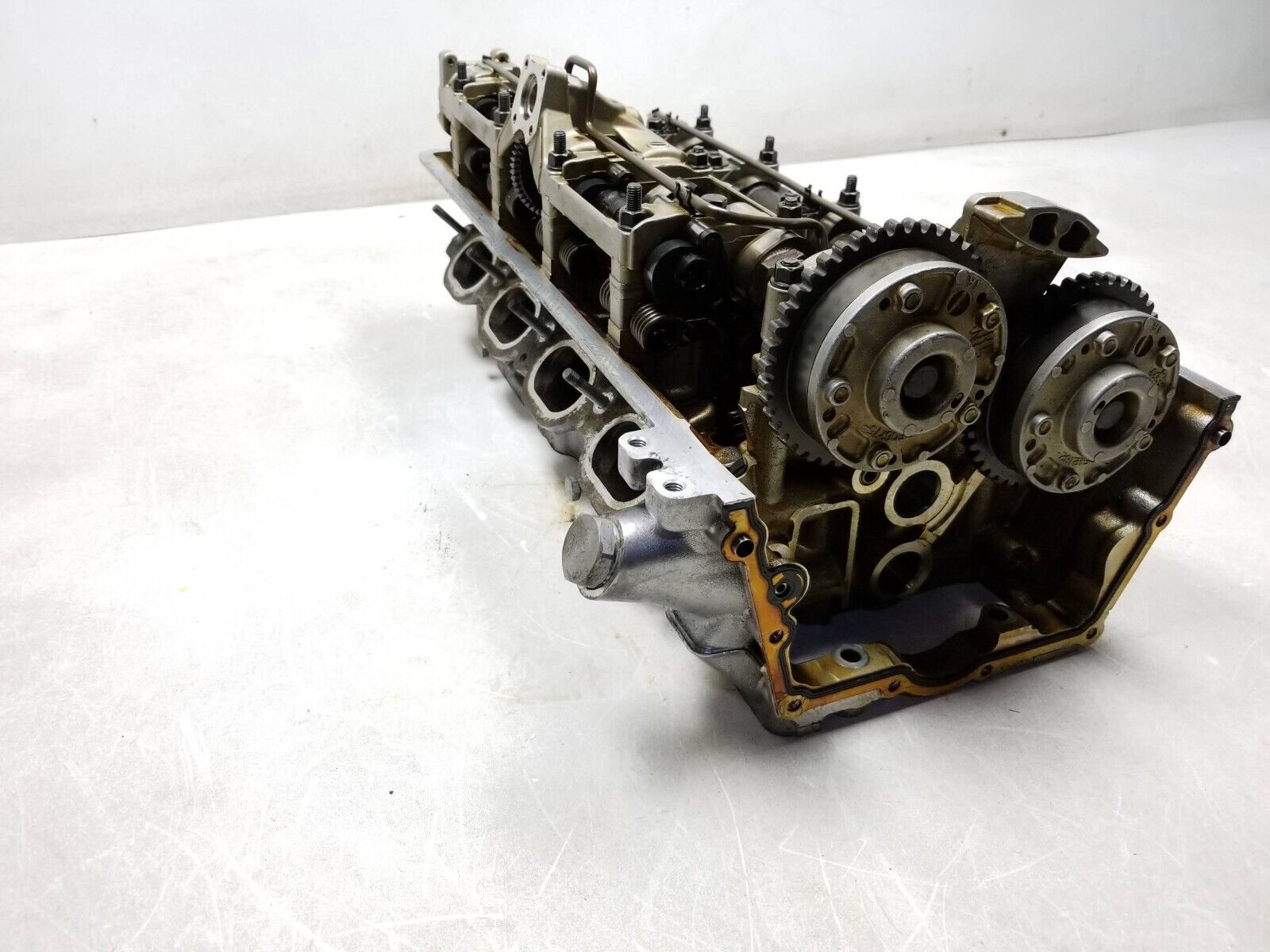 2006-2010 BMW 650i E63 N62 Engine Cylinder Head Driver Side Left OEM Replacement Part - Perfect for Engine Repair & Performance Upgrade