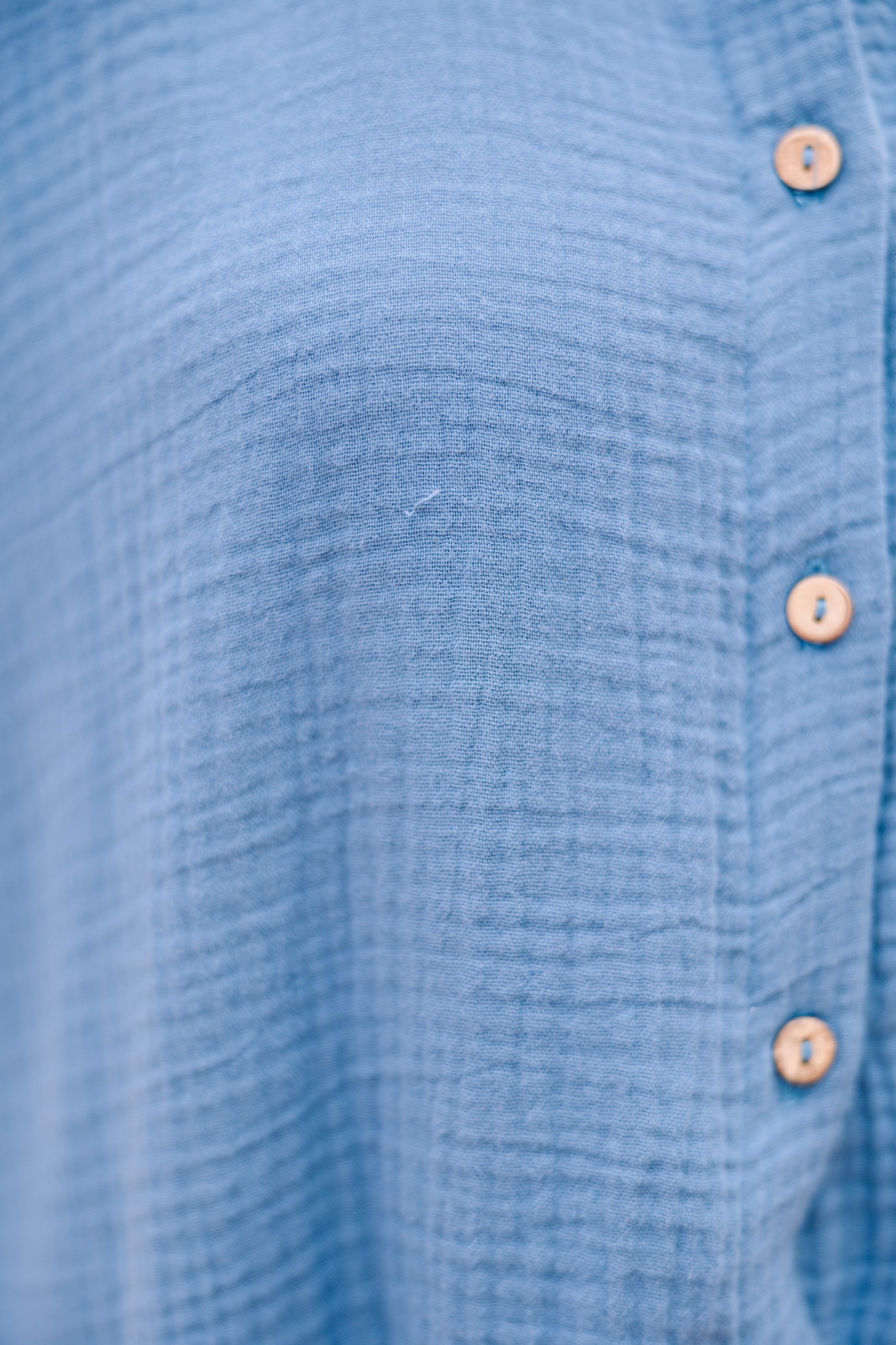 Stylish Blue Button Down Shirt for Men & Women | Comfortable & Versatile Casual Wear for Office, Date Night & Everyday Outfits