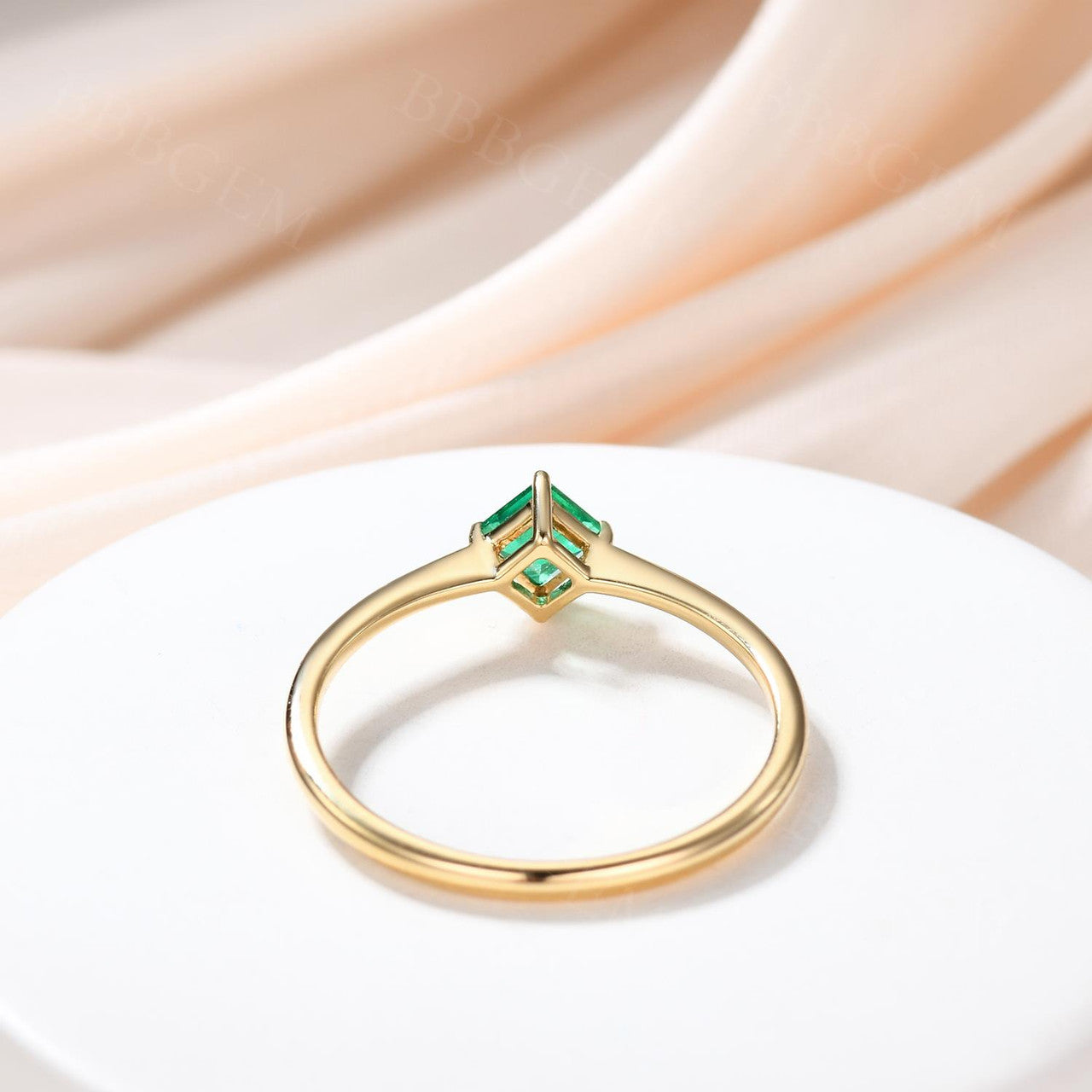 3.5mm Square Princess Cut Natural Emerald Dainty Ring - 18K Yellow Gold Solitaire Thin Band (0.28ct) - Perfect for Engagement, Anniversary & Everyday Elegant Jewelry