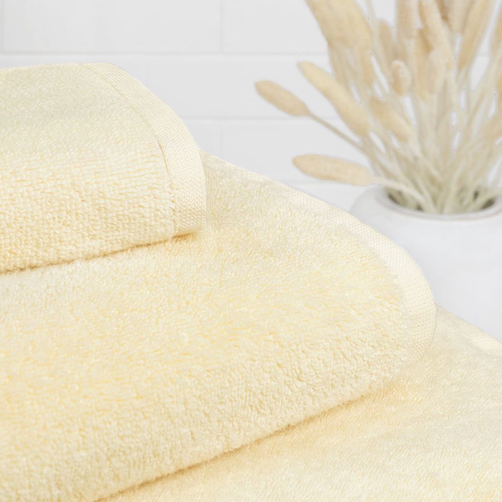 Soft Plush Buttercup Yellow Hand Towel - Super Absorbent & Quick Dry for Kitchen, Bathroom, and Gym Use