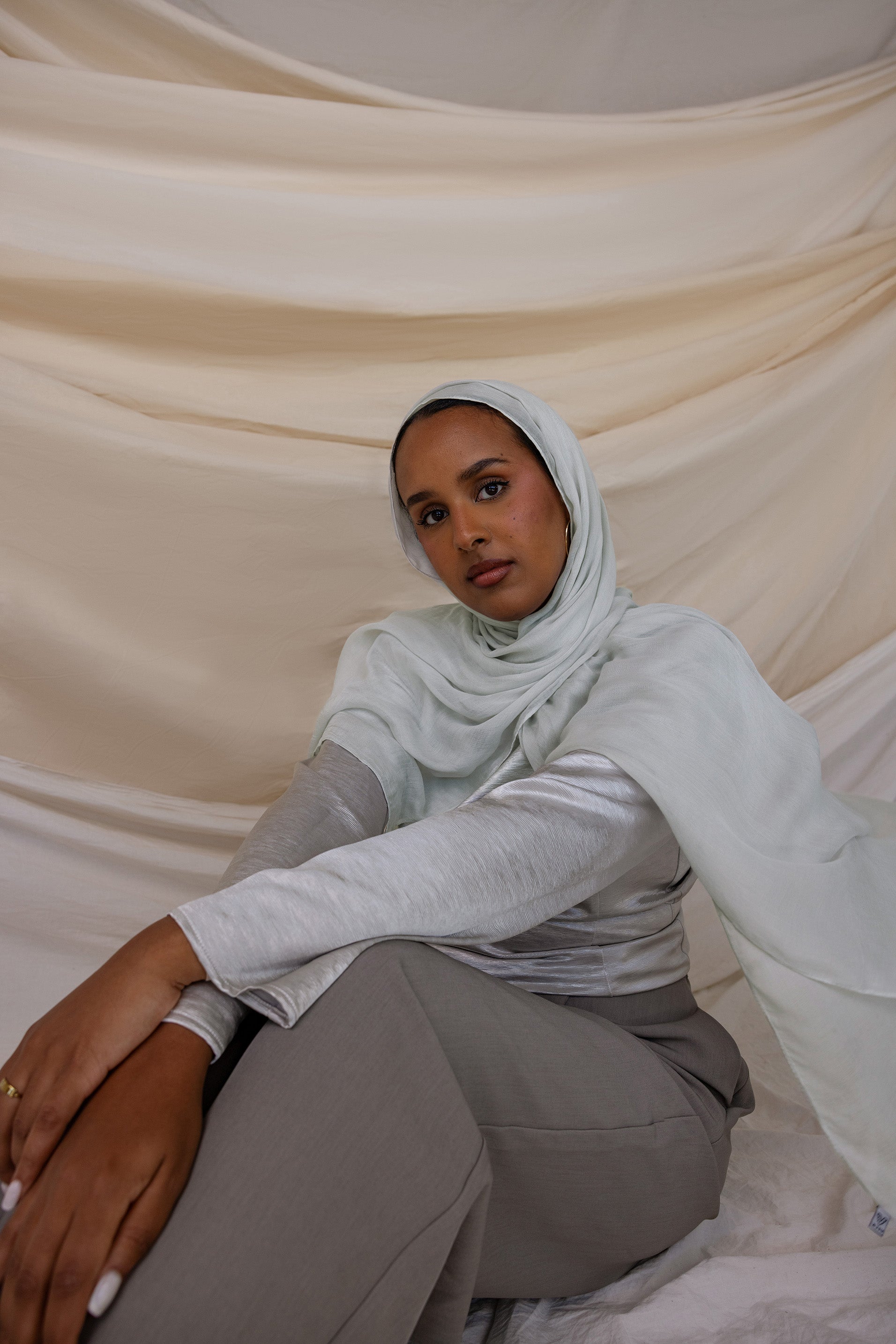 Premium Silver Modal Fabric - Soft, Breathable & Hypoallergenic Material for Comfortable Clothing & Loungewear | Perfect for Yoga, Sleepwear & Everyday Wear