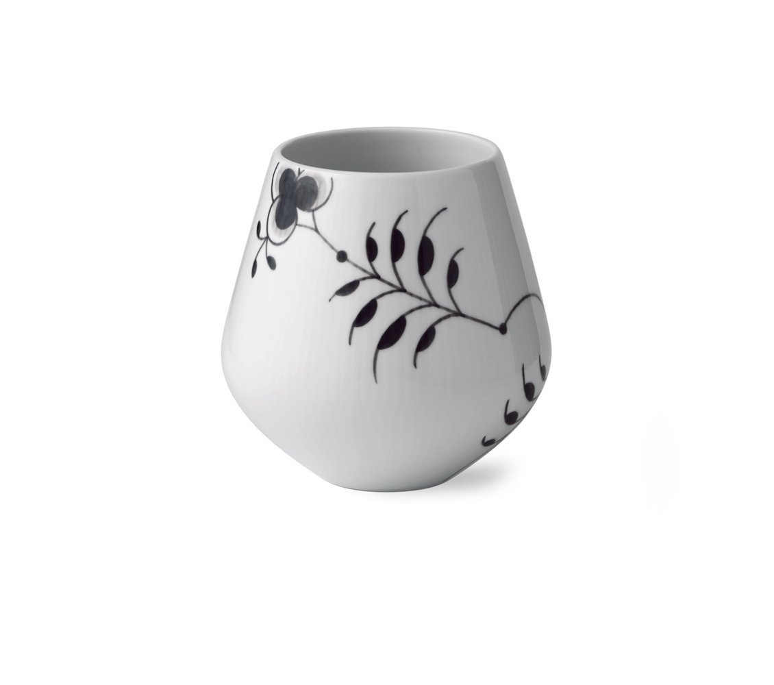 Royal Copenhagen Black Fluted Mega 6