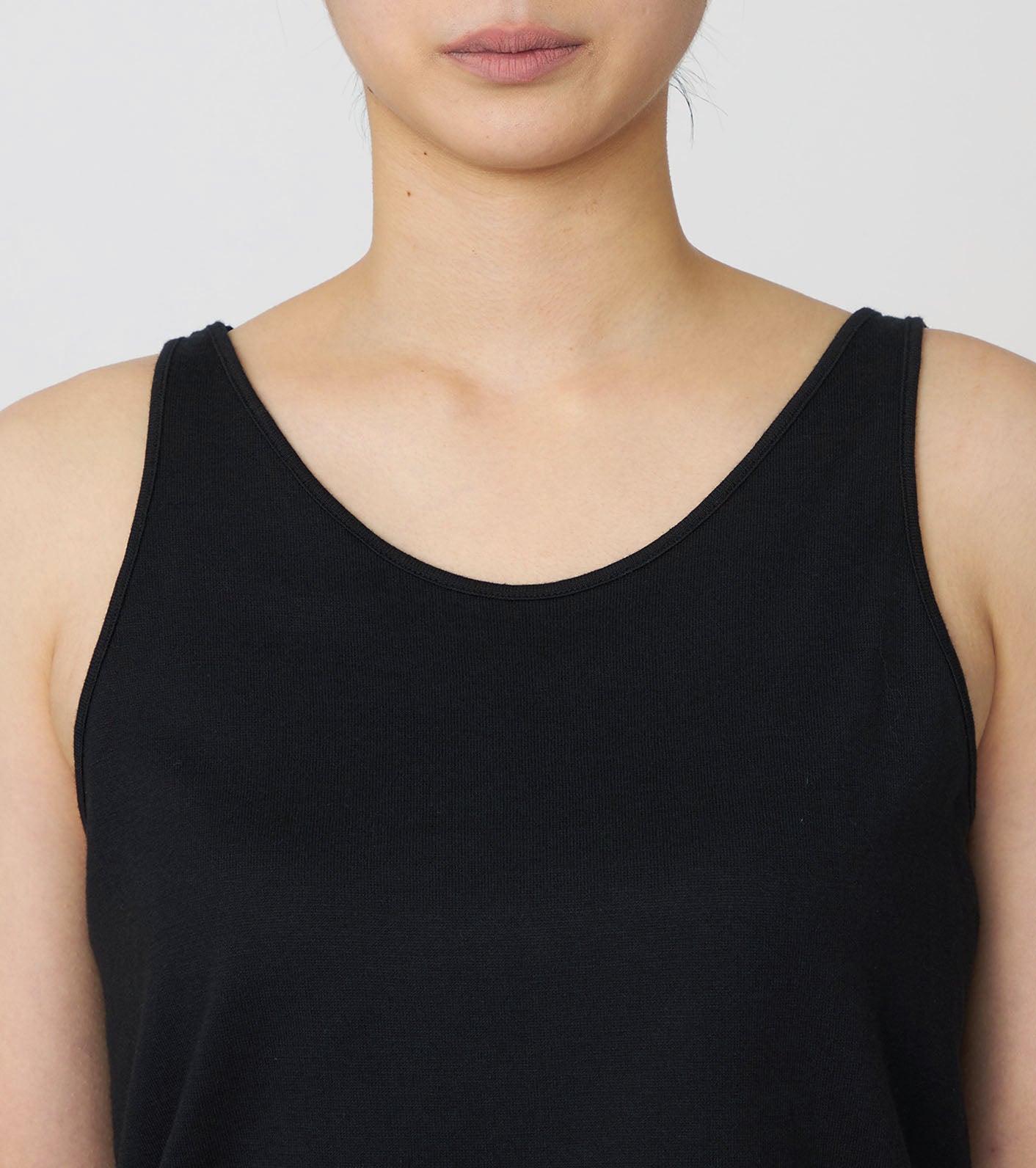 Nanamica Loopwheel Coolmax Jersey Camisole - Breathable Black Women's Top for Yoga, Running & Casual Wear