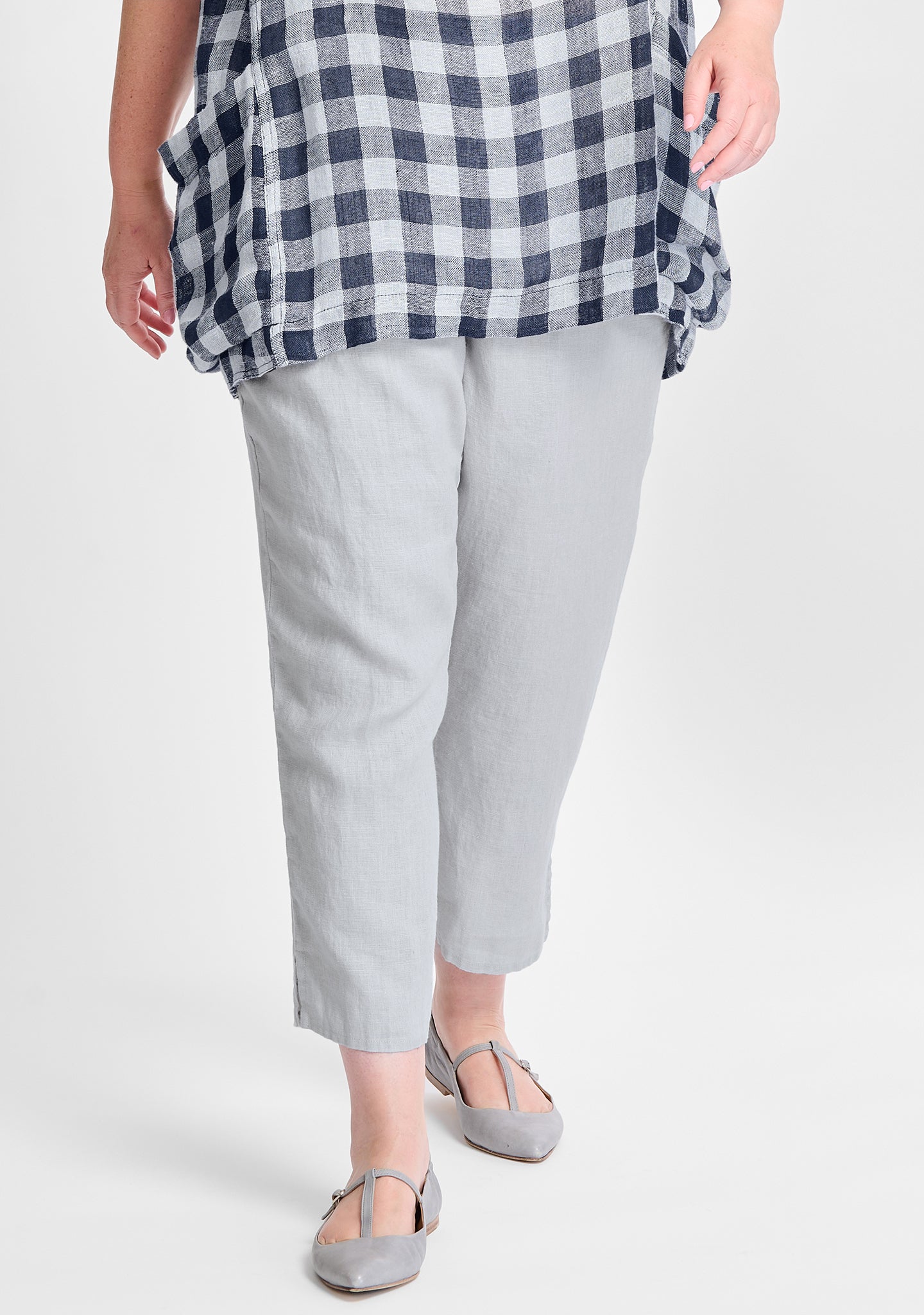 Stylish Pocketed Ankle Linen Pants for Women - Breathable Summer Casual Pants - Perfect for Office, Travel & Outdoor Activities