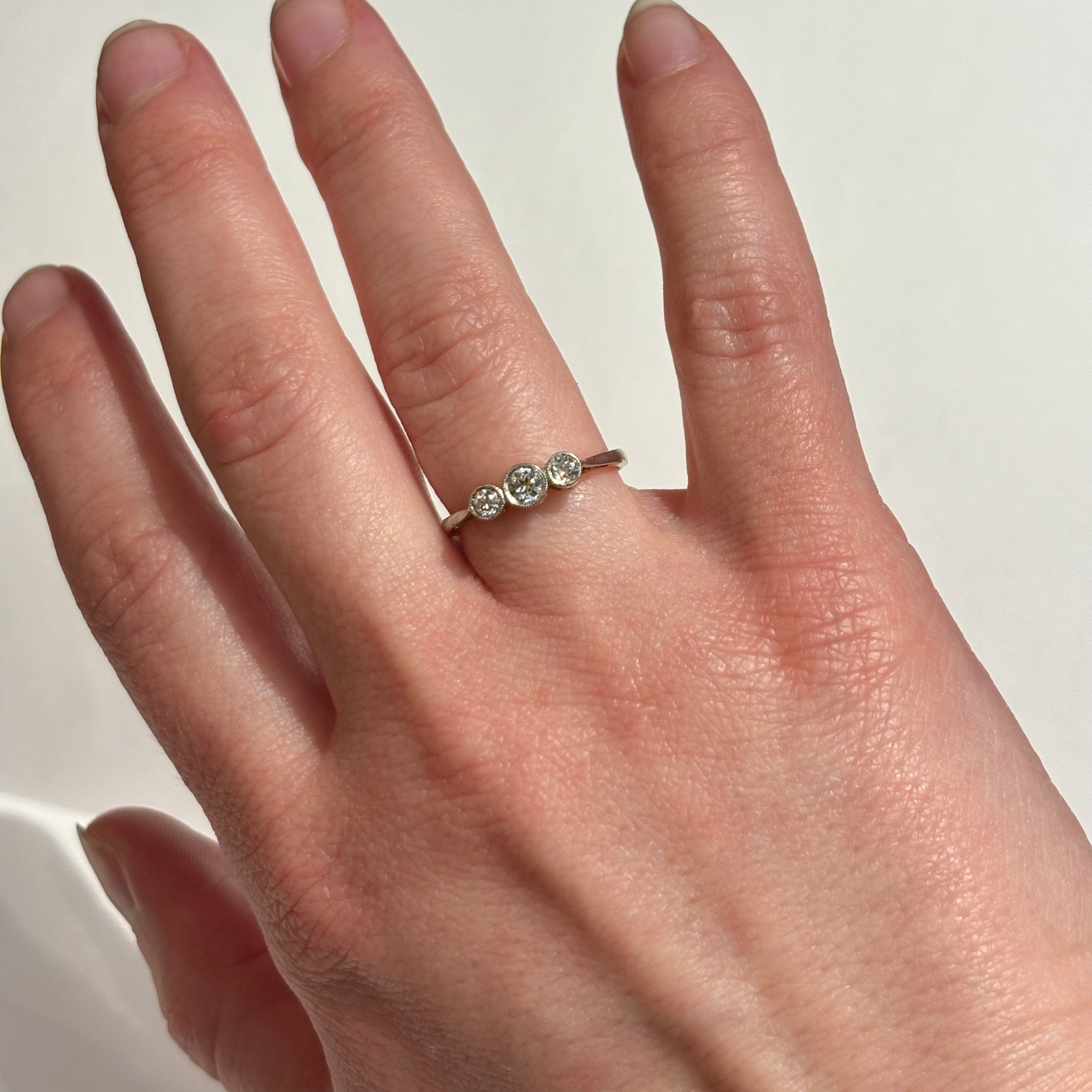 Vintage Art Deco 18k Gold & Platinum Trio Diamond Engagement Ring for Women - Perfect for Proposals, Anniversaries & Special Occasions
