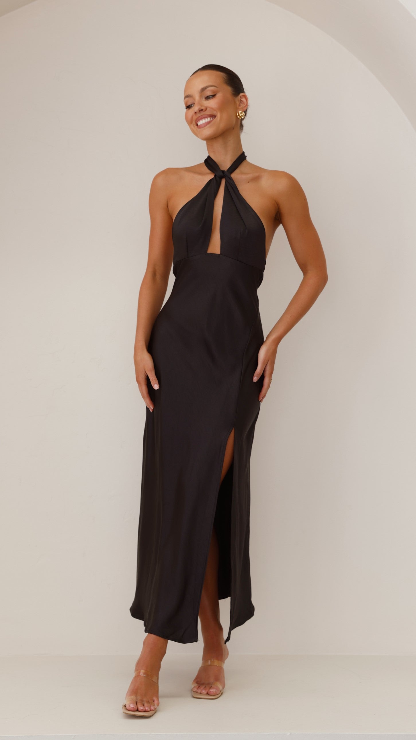 Amalia Maxi Dress in Black - Elegant Long Flowy Dress for Women - Perfect for Summer, Beach, and Evening Events