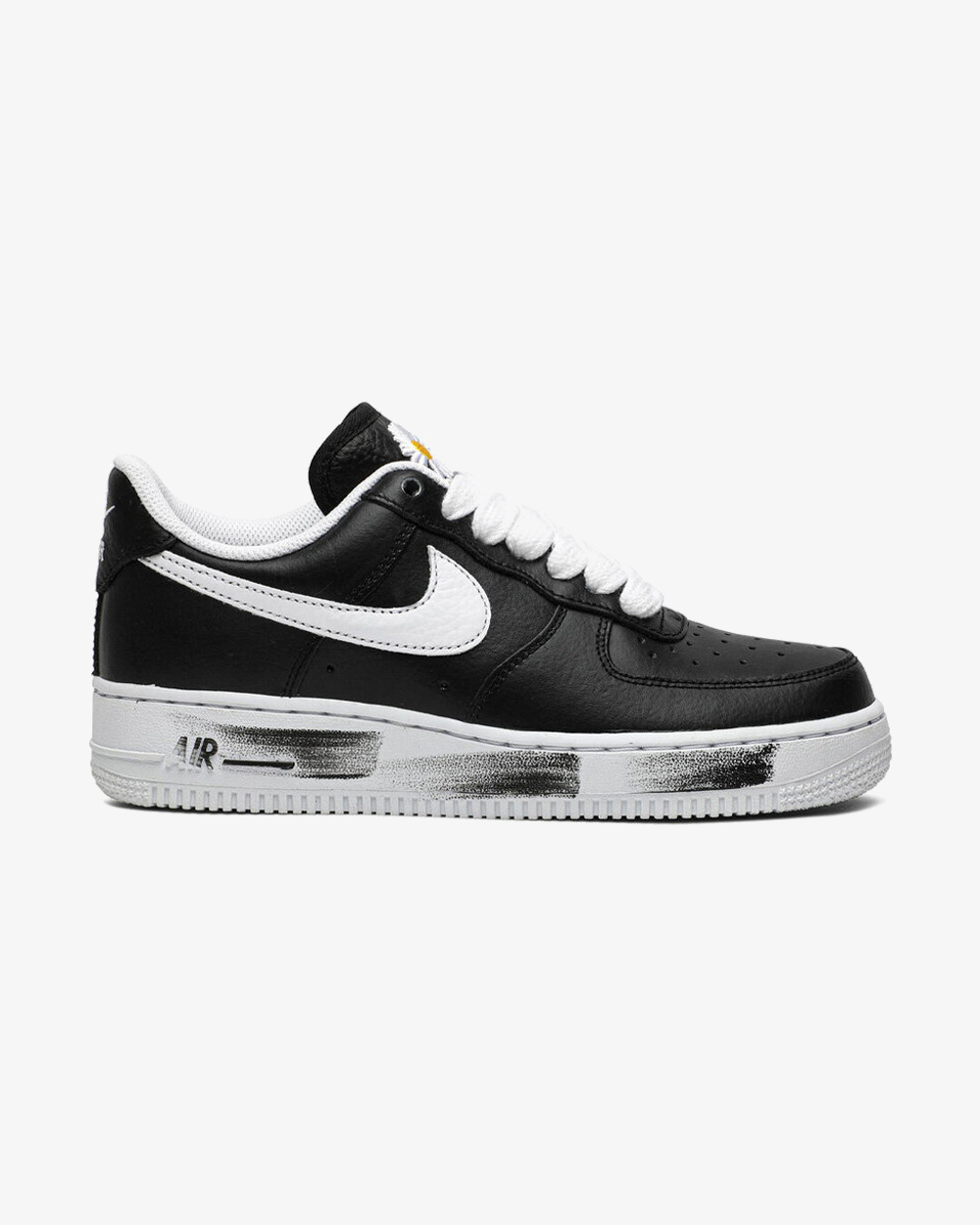 Nike x Peaceminusone Air Force 1 'Paranoise' White Black Sneakers - Limited Edition Retro Basketball Shoes for Men | Perfect for Streetwear Fashion & Sneaker Collectors