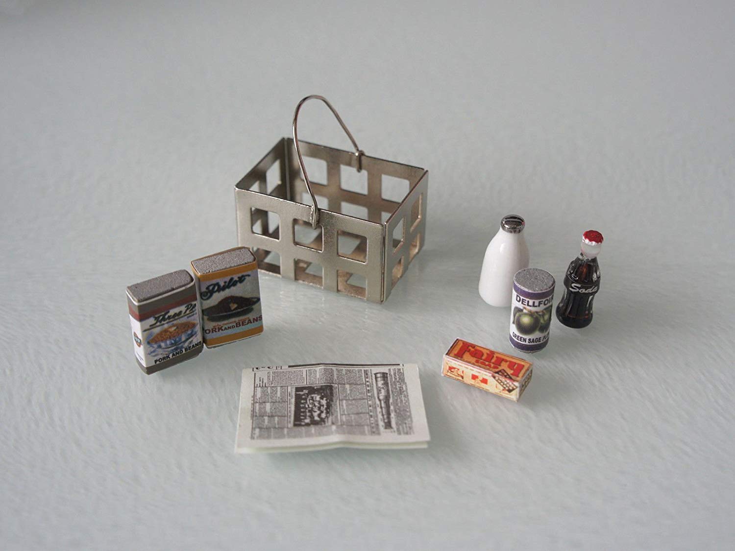 1:12 Scale Miniature Fairy & Hobbit Home Delivery Shopping Basket with Groceries - Perfect for Dollhouse, Fairy Garden & Fantasy Diorama Displays