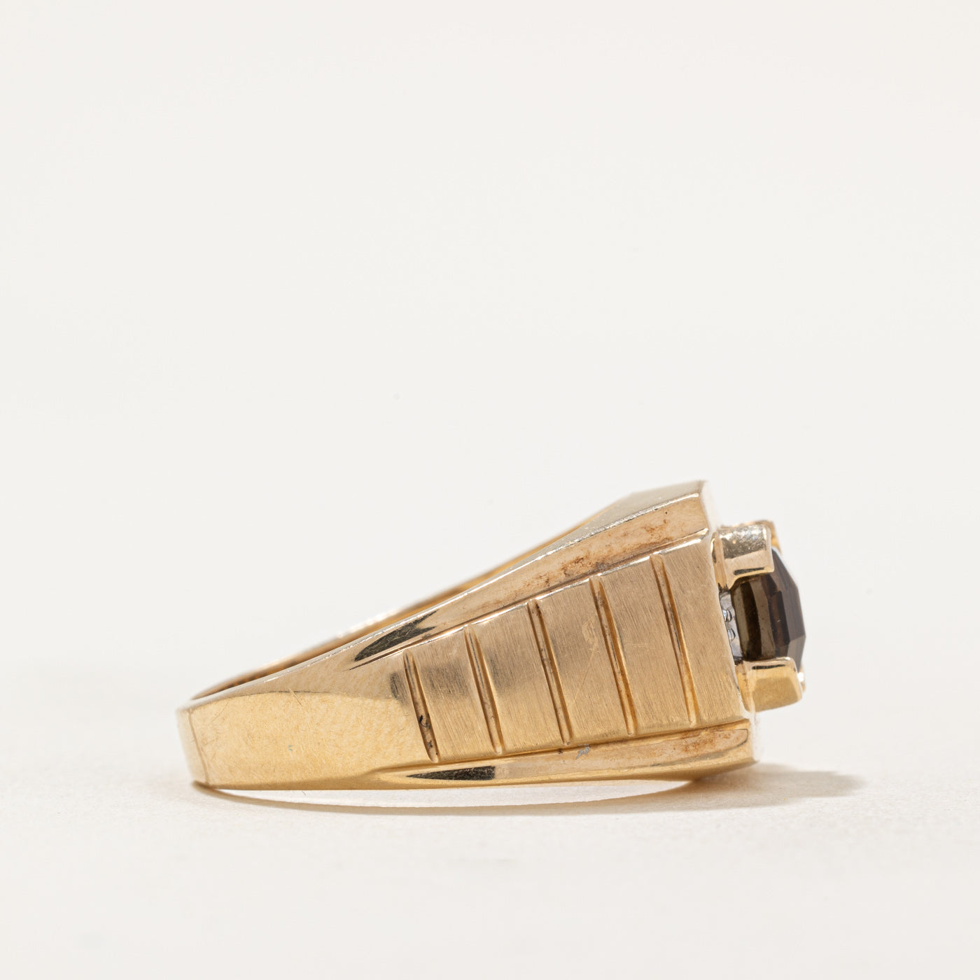 Elegant Smoky Quartz & Diamond Cocktail Ring - 1.50ct Smoky Quartz & 0.01ctw Diamonds - Size 10 - Perfect for Evening Parties, Weddings & Special Occasions