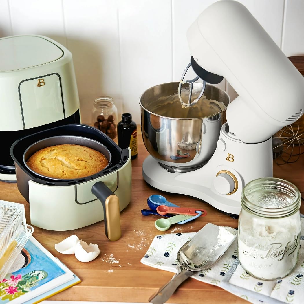 Drew Barrymore Beautiful 3.5 Qt Stand Mixer - Lightweight Powerful Tilt-Head Kitchen Mixer (White Icing) - Perfect for Baking Cakes, Cookies & Dough | Home & Professional Use