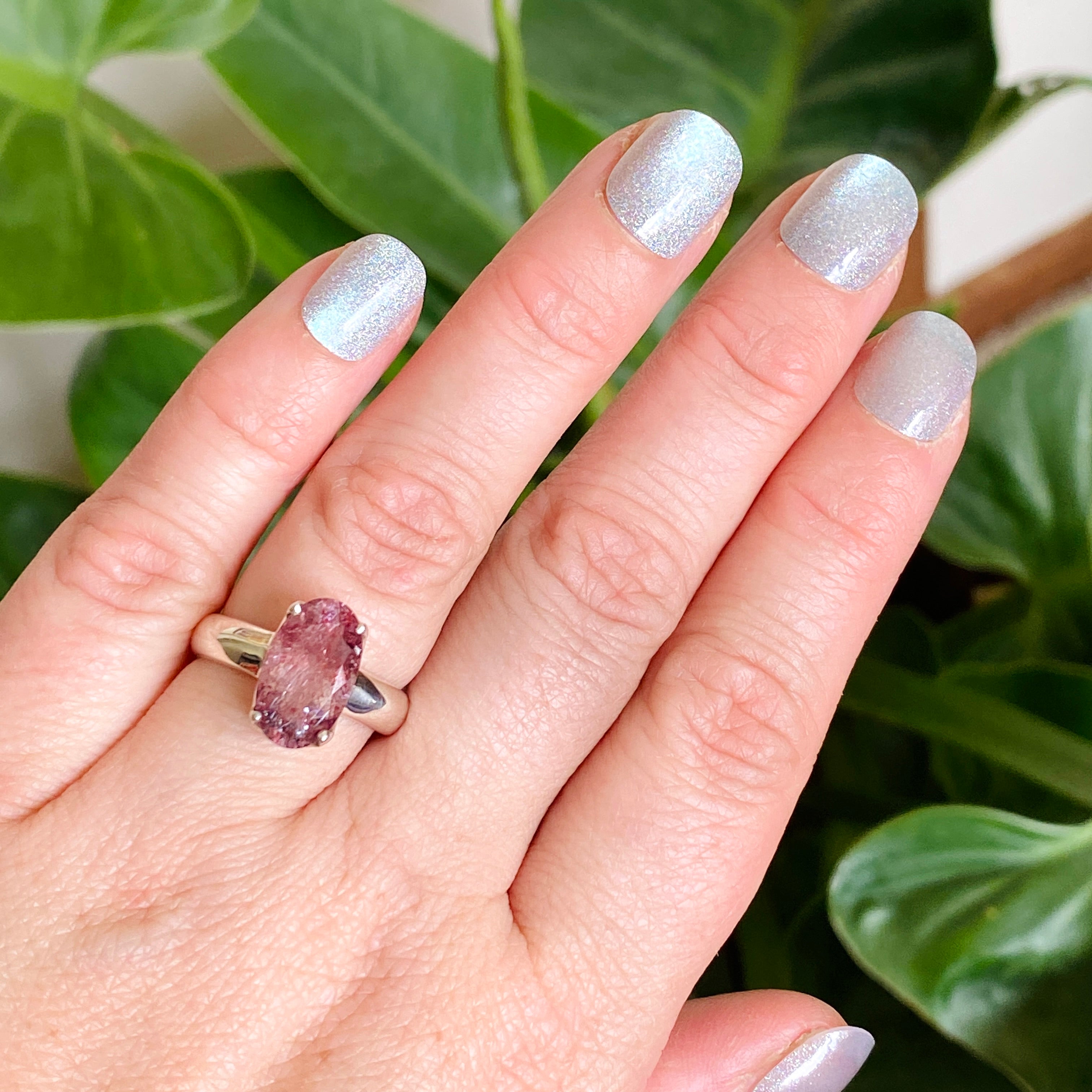Lepidicrocite in Quartz (Inclusion Quartz) Oval Faceted Ring - Size 7 - PRGJ595 - Elegant Gemstone Jewelry for Women, Perfect for Weddings & Special Occasions