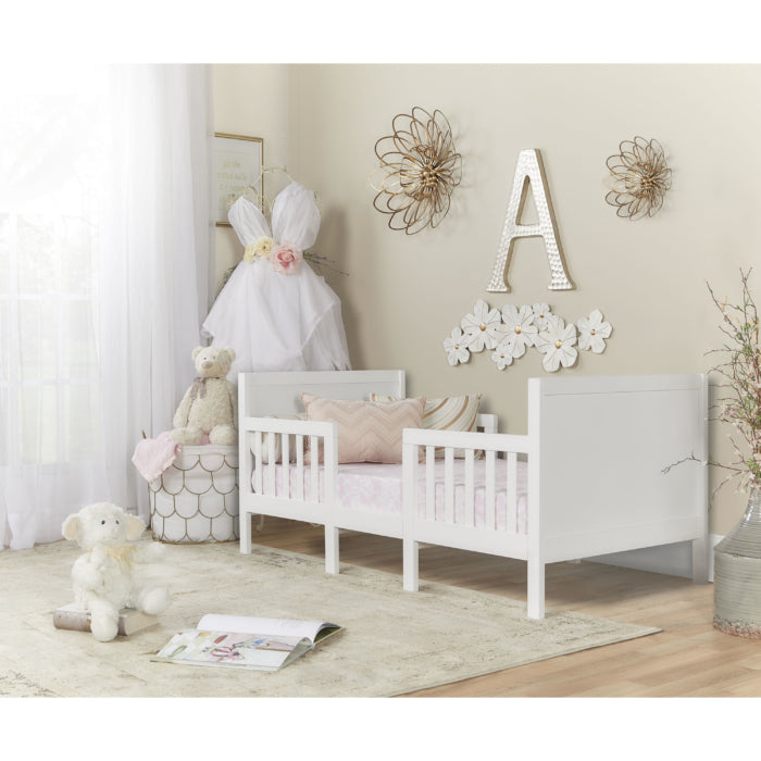 Dream On Me Hudson 3-in-1 Convertible Toddler Bed with Safety Rails - Transition from Crib to Toddler Bed to Daybed - Perfect for Nursery, Kids Room & Daytime Napping