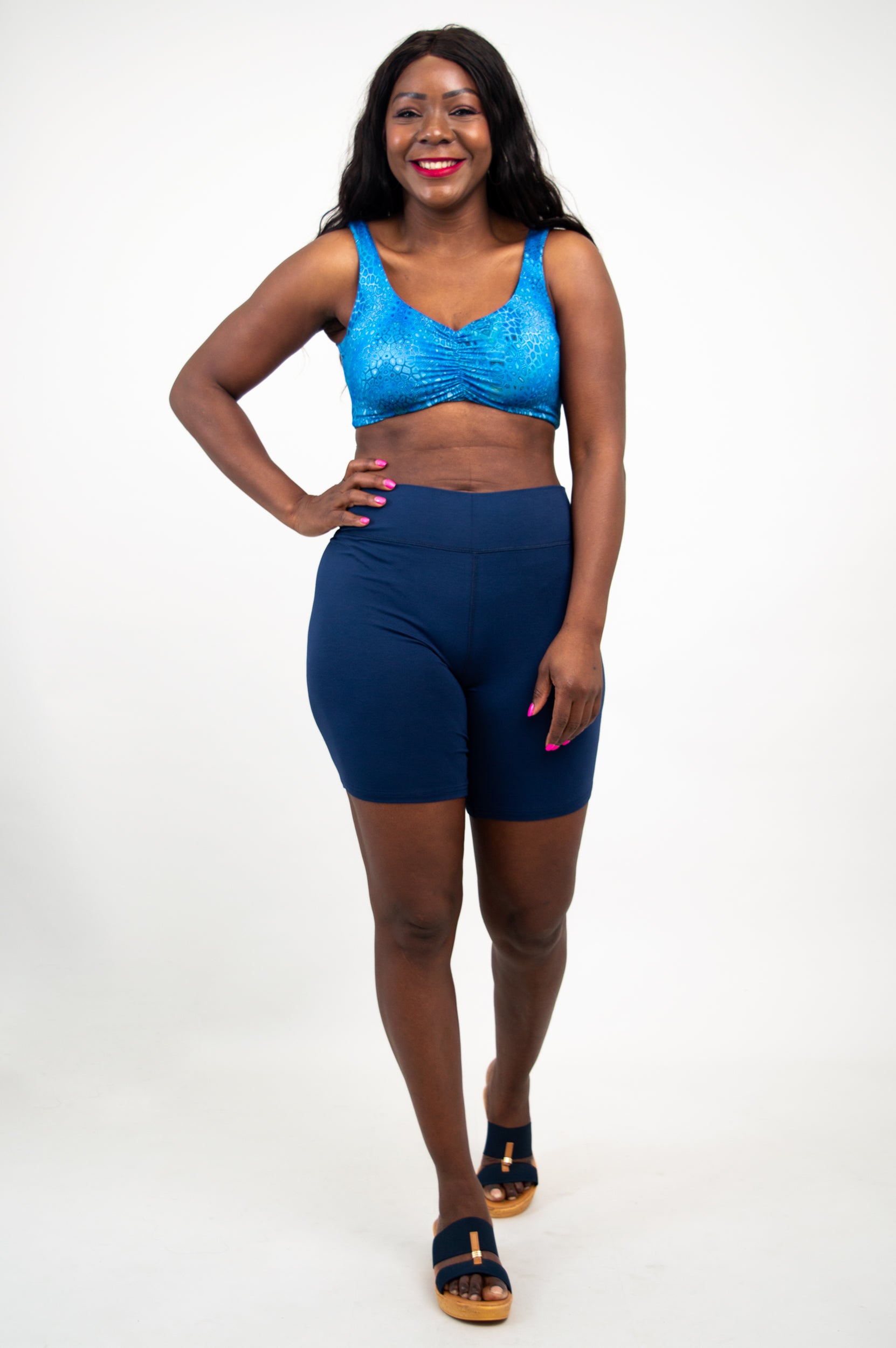 Premium Bamboo Clipper Top with Shimmy Design - Stylish & Comfortable for Yoga, Beach, and Summer Outfits