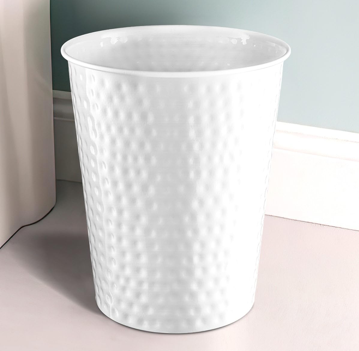 Monarch Abode 19028 Hand Hammered Metal Wastebasket - White Decorative Trash Can for Home, Office, Bedroom & Bathroom | Durable Modern Decor | Perfect for Waste Disposal in Living Rooms, Workspaces & Guest Rooms