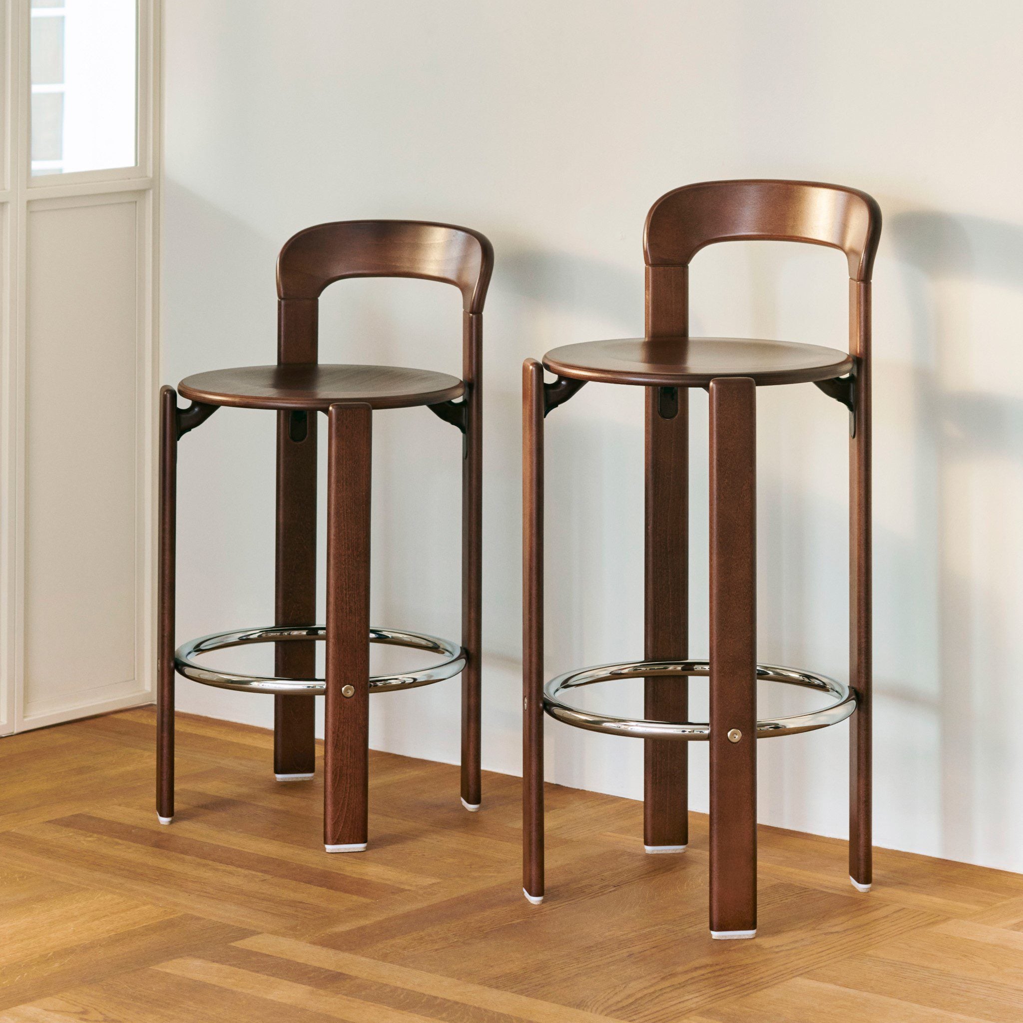HAY Rey Bar Stool Low - 65cm Umber Brown Wooden Counter Stool for Kitchen Island, Breakfast Bar & Dining Room - Modern Scandinavian Design
