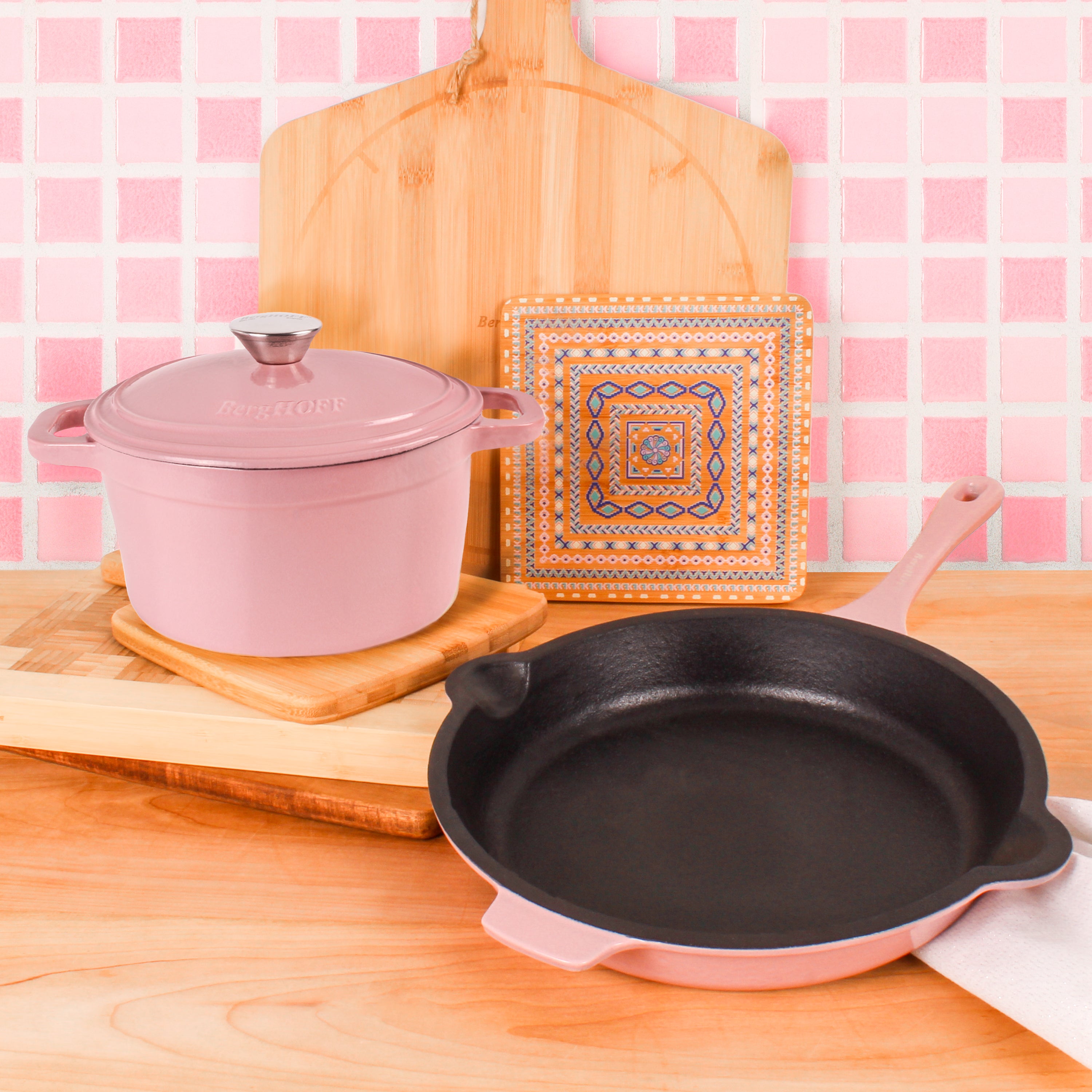 BergHOFF Neo 3-Piece Cast Iron Cookware Set - 10.5