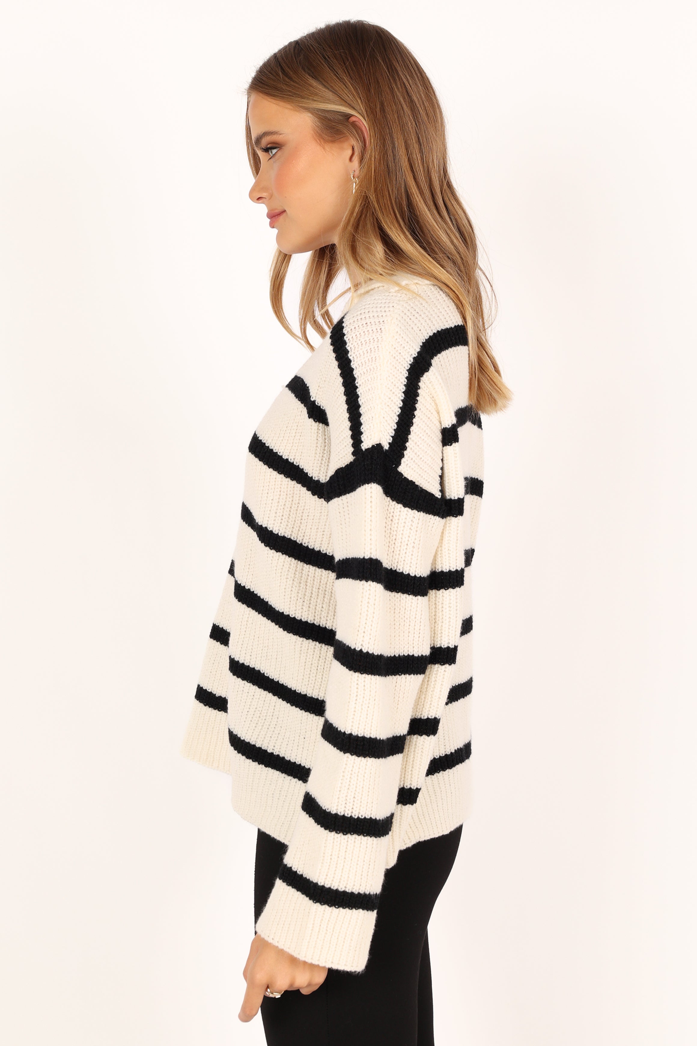 Premium Hazel Knit Sweater in Cream - Soft & Cozy Women's Pullover for Fall & Winter | Perfect for Casual Outfits, Office Wear & Coffee Dates