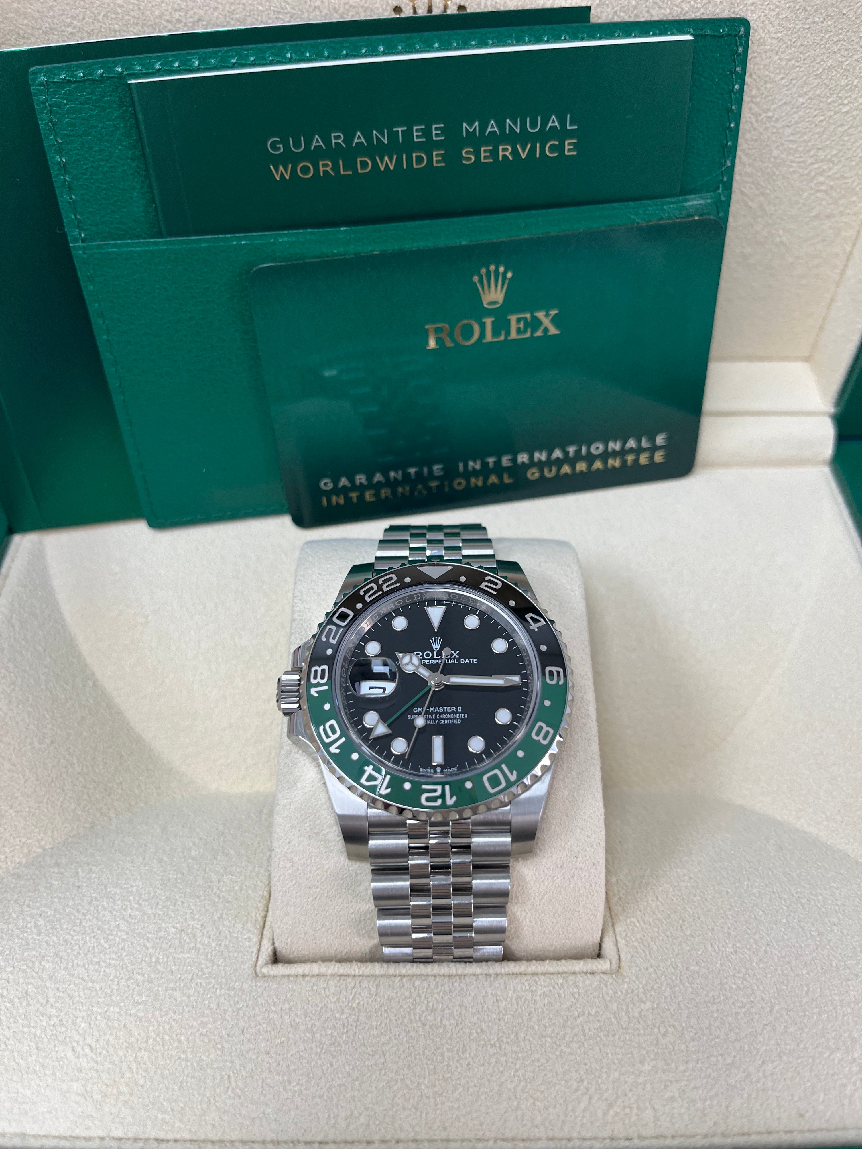 Rolex GMT-Master II 126720VTNR Men's Watch with Green & Black Ceramic Bezel - Perfect for Travel, Business & Luxury Collectors