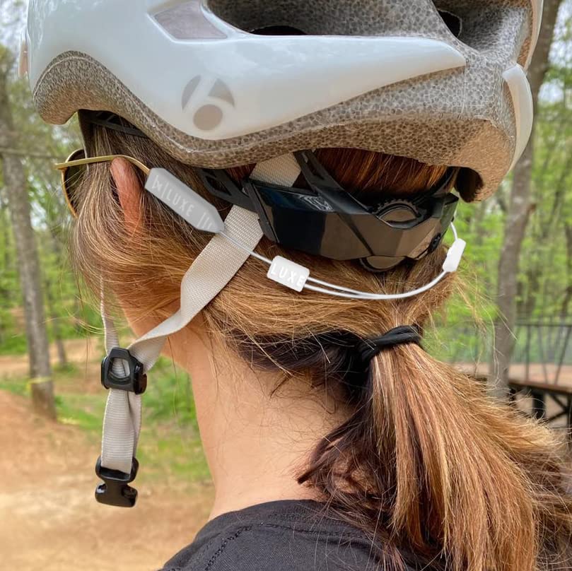 Adjustable Eyewear Retainer Strap - Secure Glasses & Sunglasses Holder with Comfortable Cable Design for Sports, Reading & Outdoor Activities