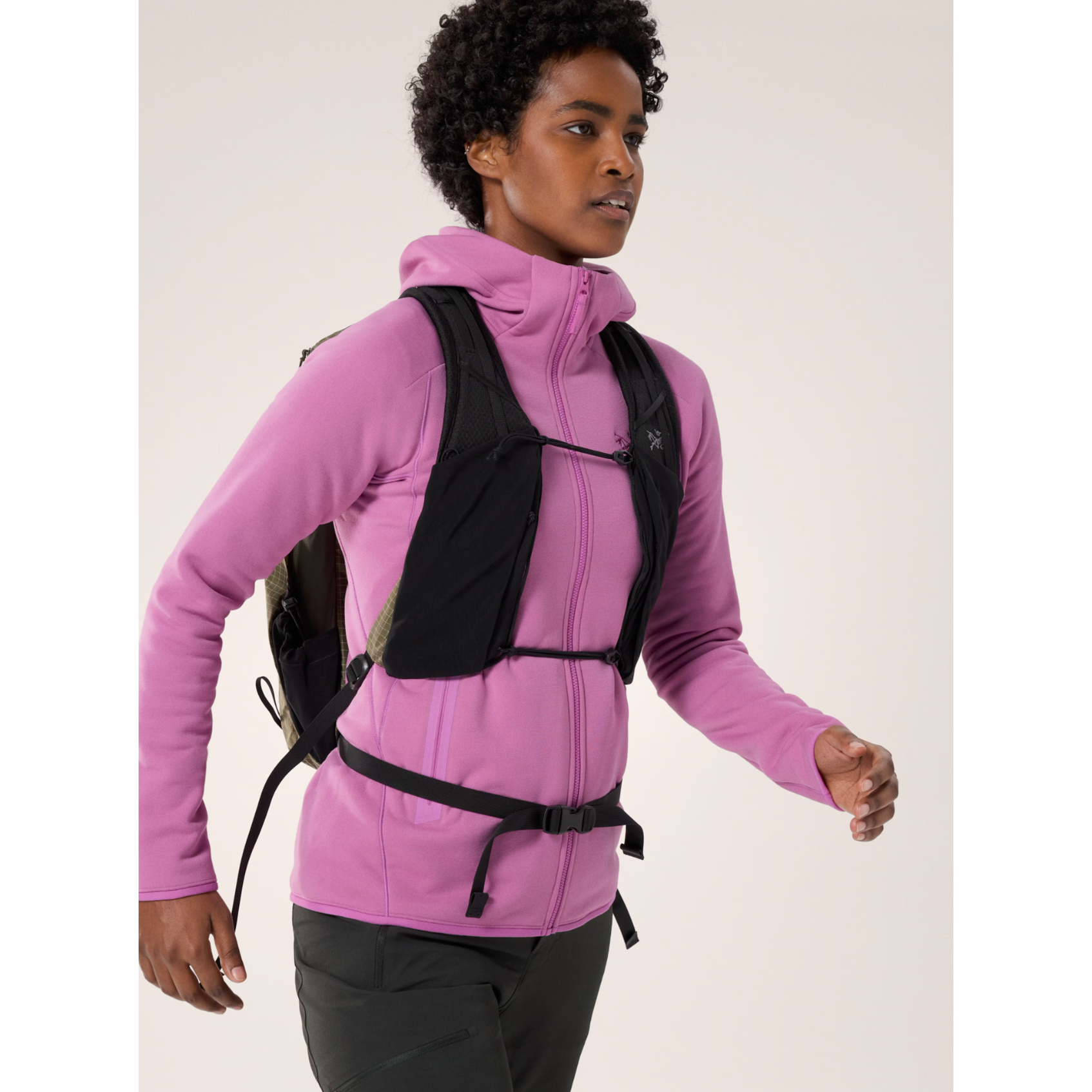 Arc'teryx Women's Kyanite Hoody - Lightweight Fleece Jacket for Hiking, Camping & Outdoor Adventures - Water-Resistant & Breathable Midlayer for Cold Weather