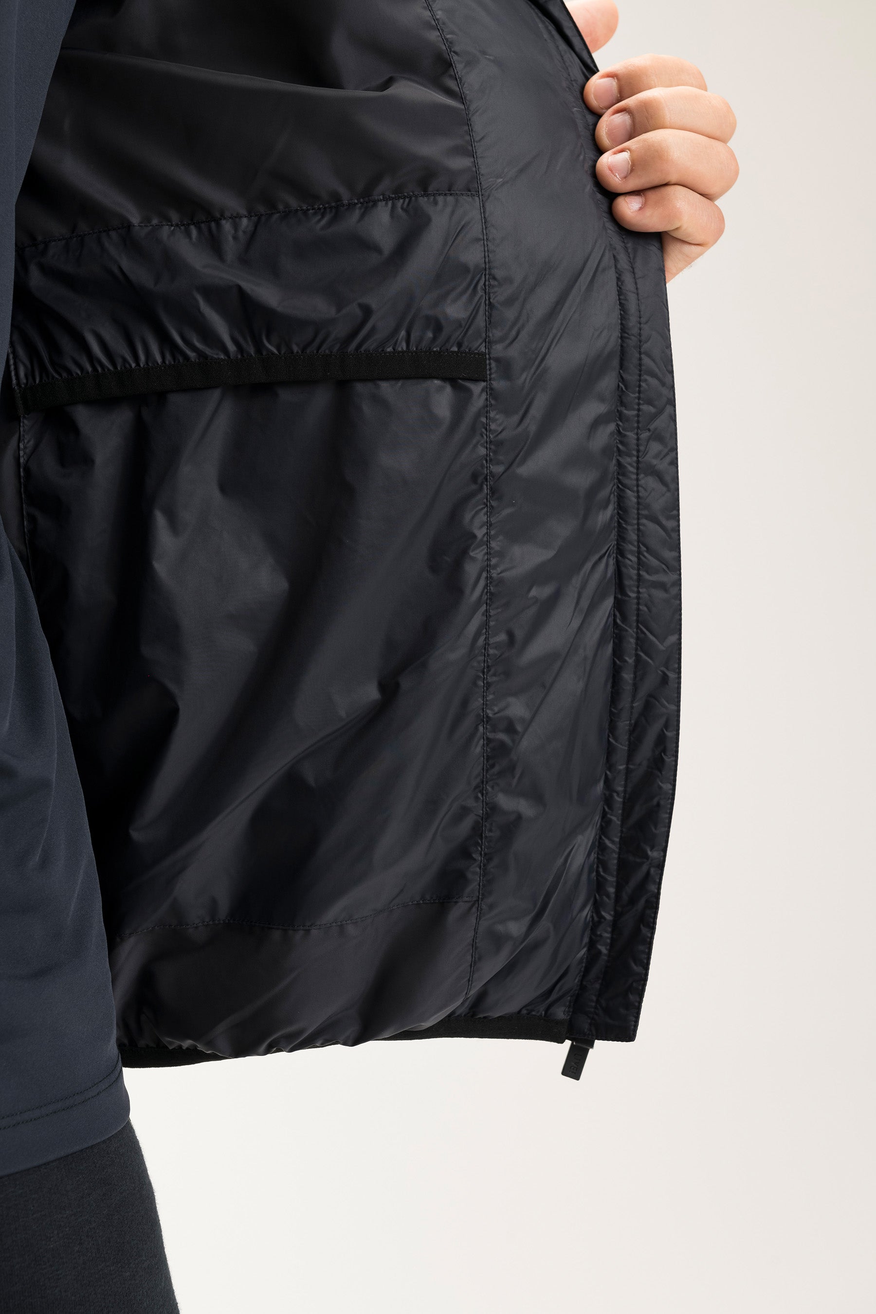 Men's Winter Puffer Jacket - Lightweight Warm Quilted Down Coat for Outdoor Activities, Hiking & Travel