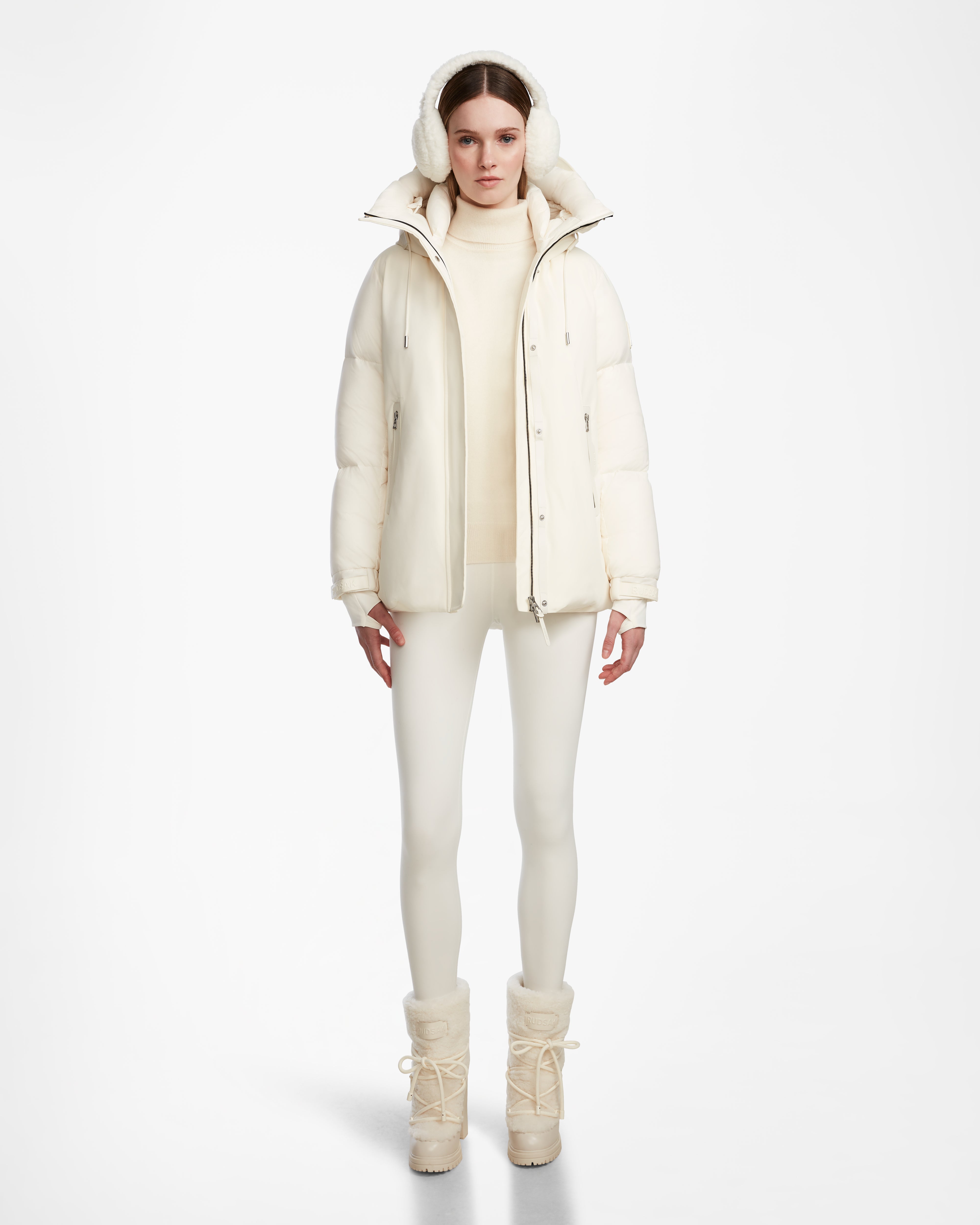 LOLI 8124507 Iceland - Premium Quality Fashion Apparel for Women | Perfect for Casual Wear, Parties & Travel
