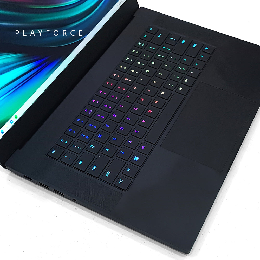 Razer Blade 15 Advanced Gaming Laptop - Intel Core i7-8750H, NVIDIA RTX 2070, 16GB RAM, 512GB SSD, 15.6