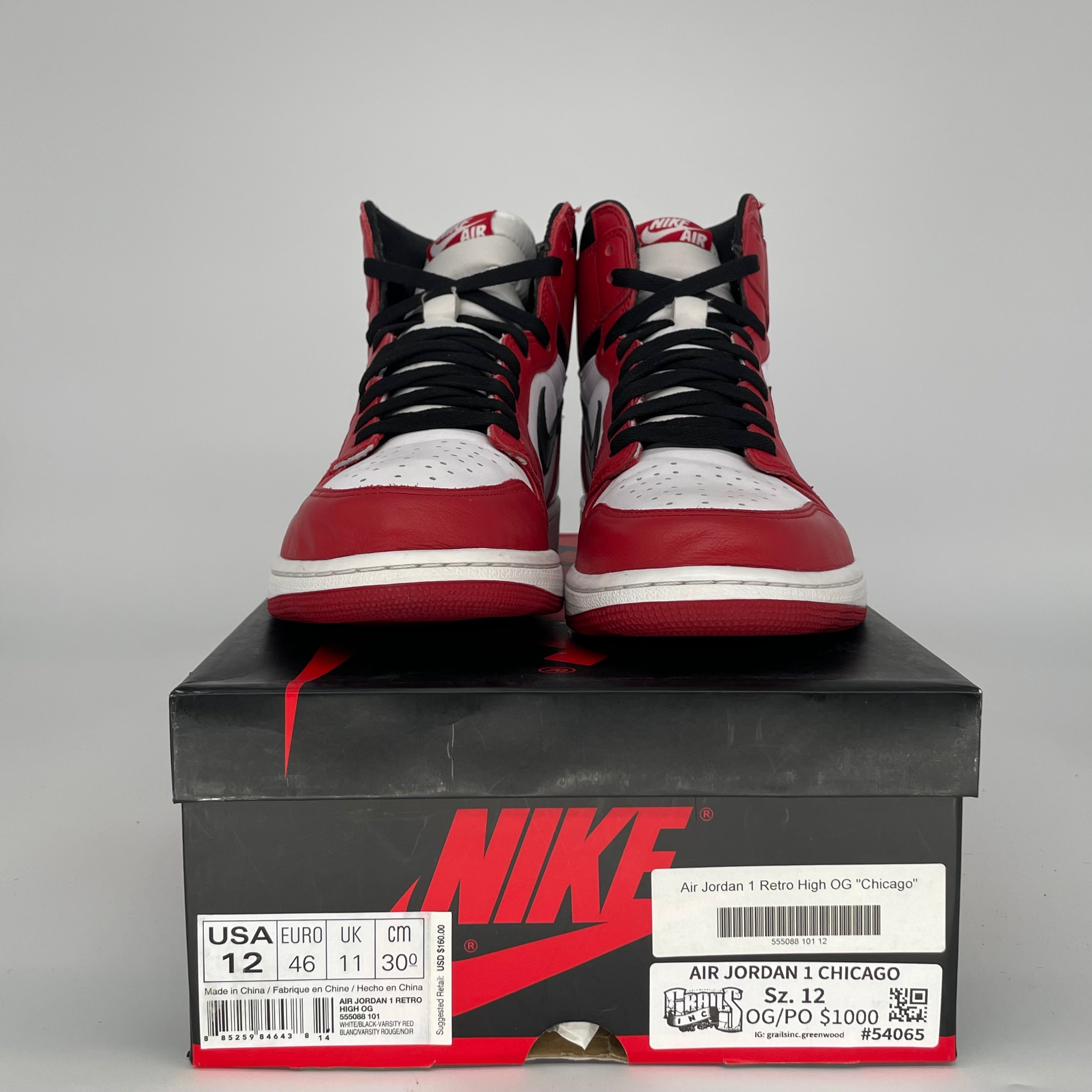 AIR JORDAN 1 Chicago Retro High OG (2015) Men's Basketball Shoes Size 12 - White/Black-Varsity Red 555088-101 | Classic Sneakers for Streetwear, Sports & Collectors