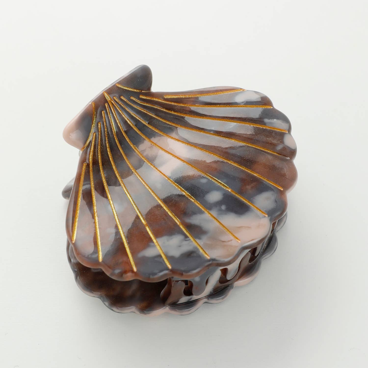Hand Painted Calacatta Seashell Claw Clip - Elegant Hair Accessory for Beach Weddings, Summer Vacations & Boho Hairstyles