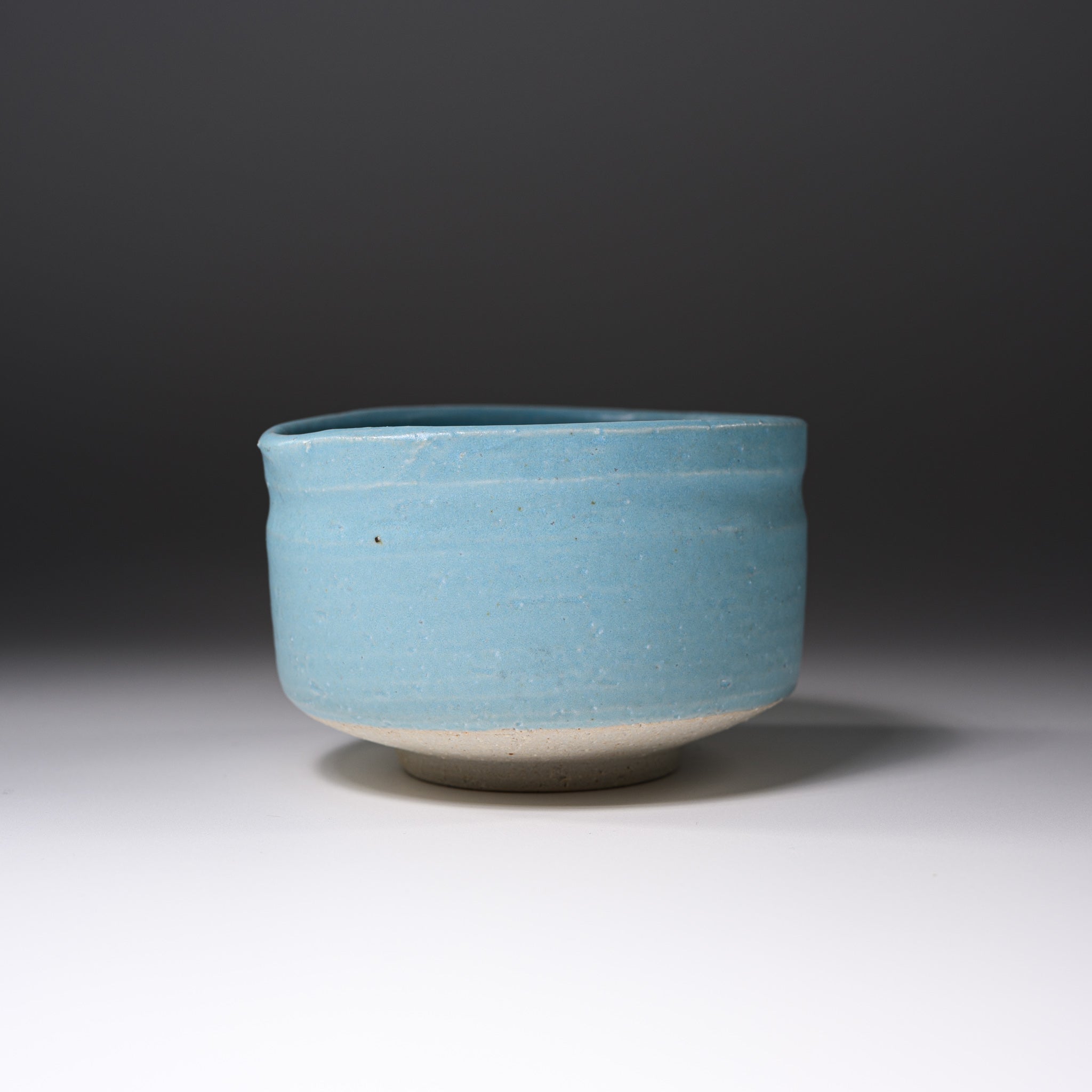 Premium Matcha Bowl with Spout - Handcrafted Matt Blue Ceramic Tea Cup for Japanese Tea Ceremony | Ideal for Matcha, Green Tea, and Traditional Tea Drinking Rituals