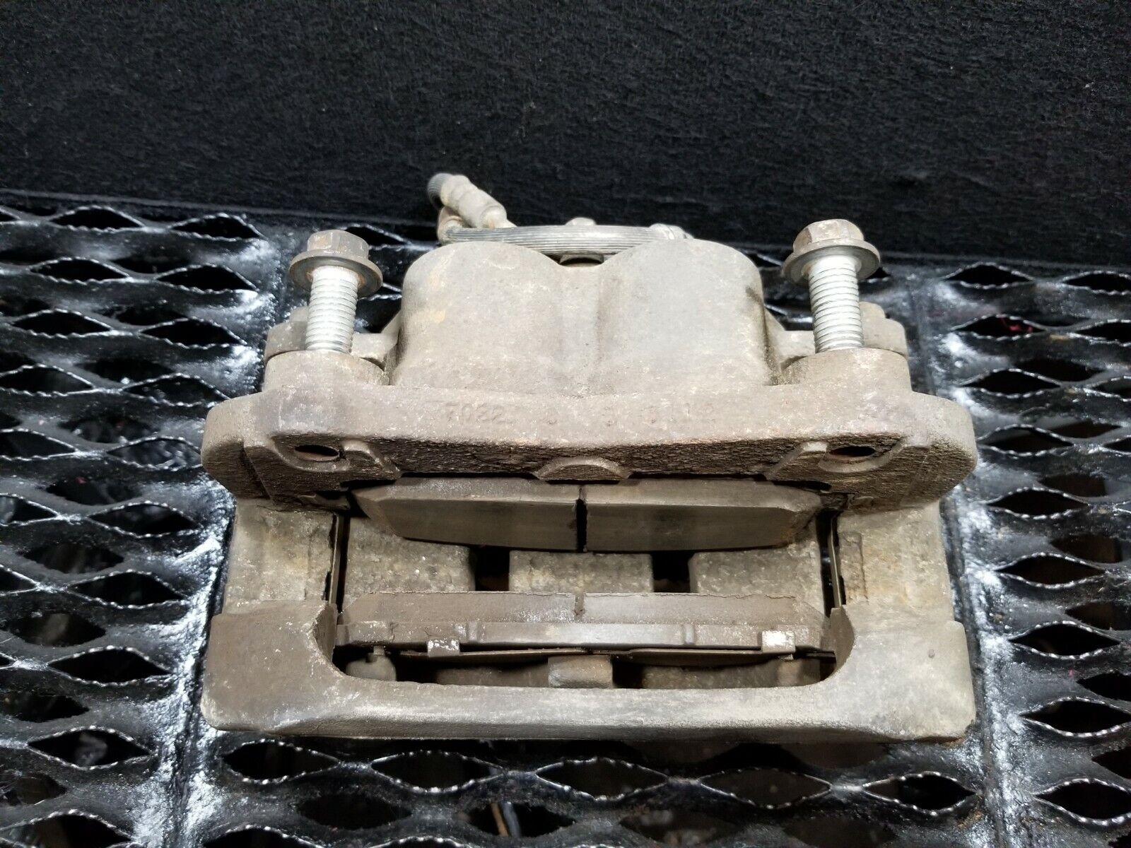 04-07 Infiniti QX56 Front Right Brake Caliper OEM Replacement - Perfect for Daily Commuting & Highway Driving