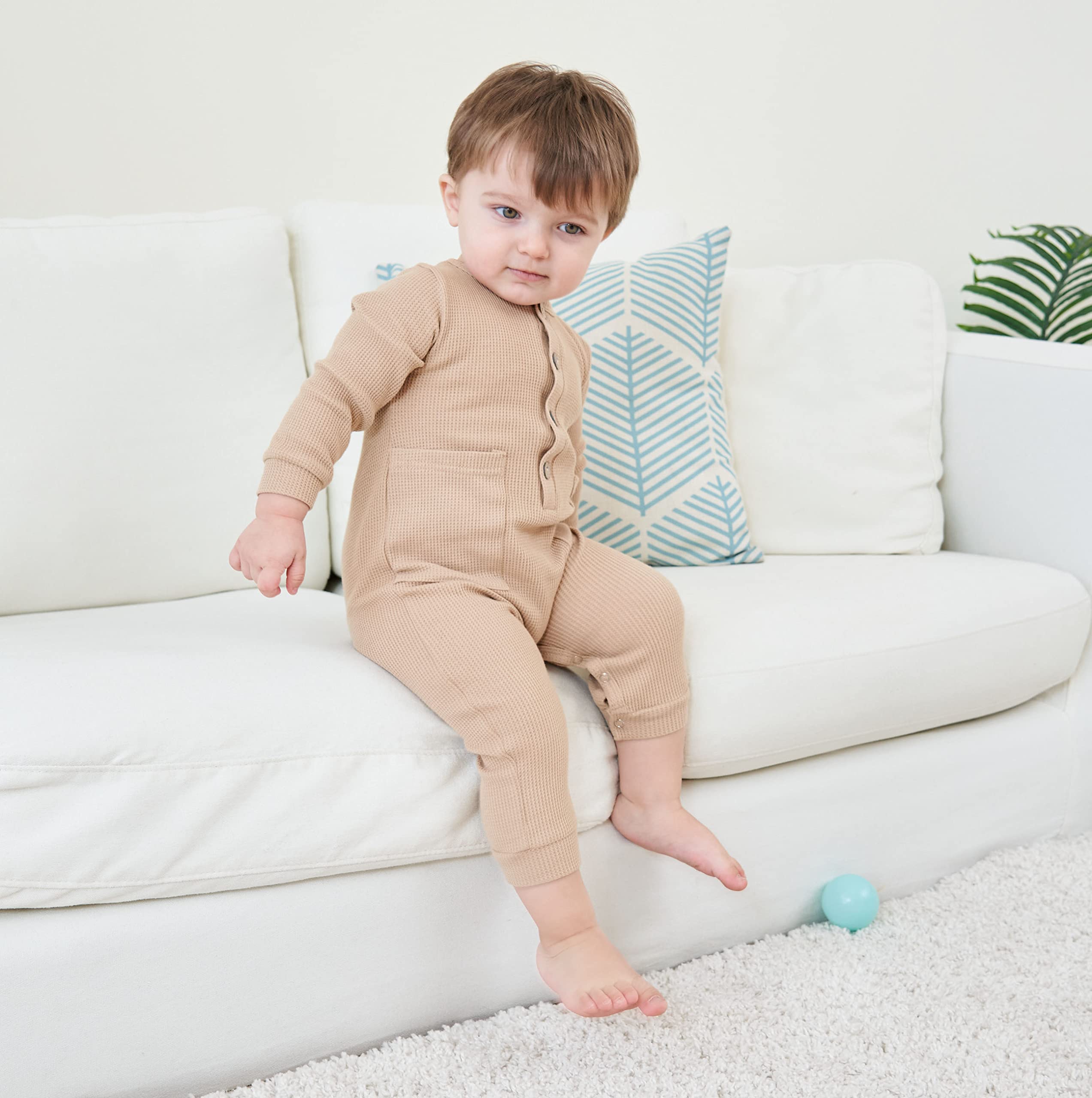 BeiVSlley Newborn Baby Romper 2-Pack - Soft Cotton Long Sleeve Button-Up Footless Outfits for Boys & Girls | Perfect for Playtime, Photo Shoots & Everyday Wear