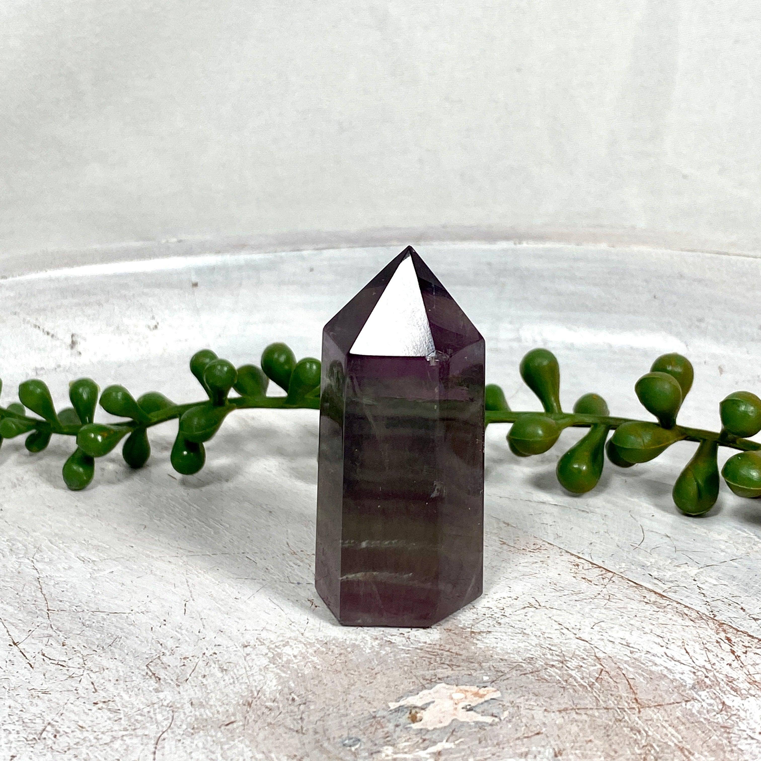 Magenta Fluorite Generator MFG 18 - High-Quality Energy Crystal for Meditation, Healing & Home Decor
