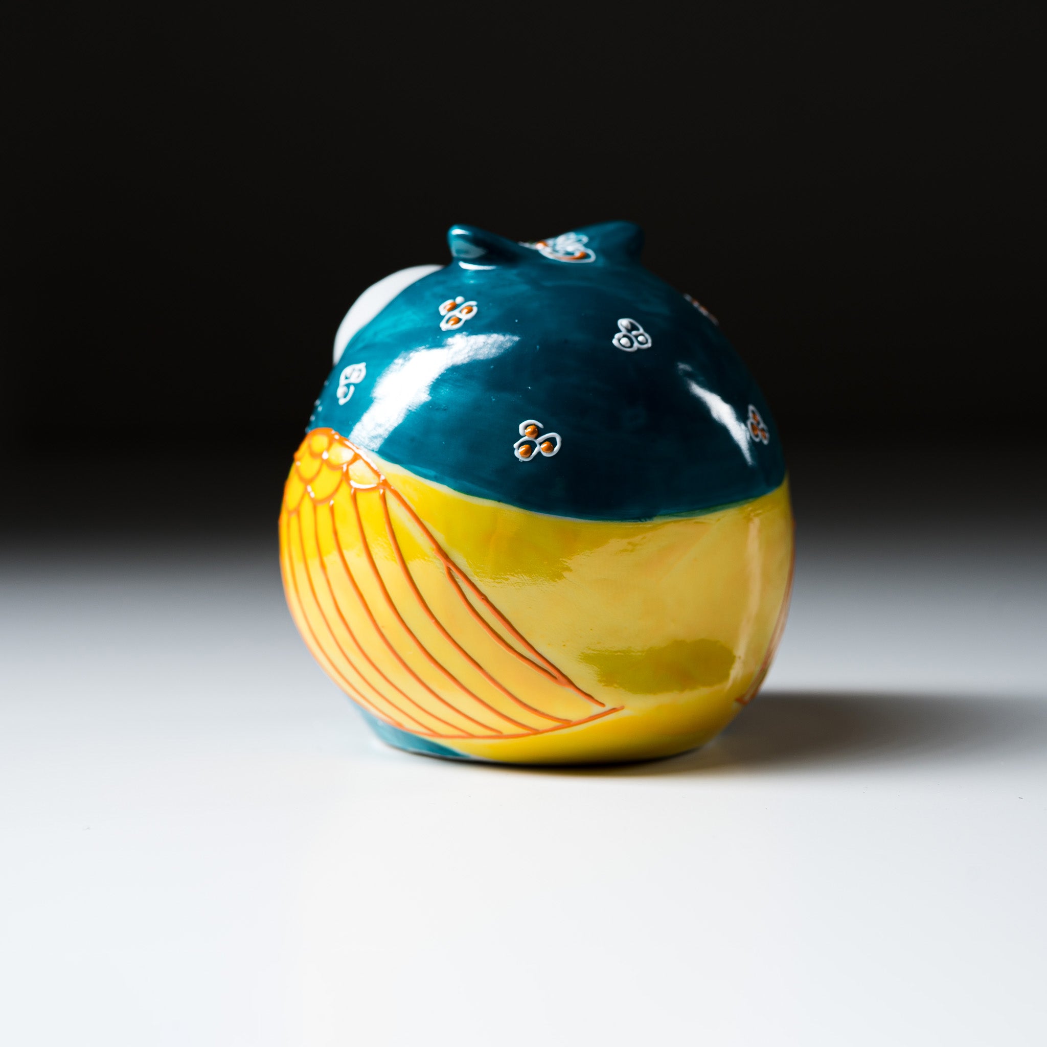 Kutani Ware Animal Ornament - Emerald Owl Figurine | Japanese Traditional Ceramic Art | Home Decor, Gift Idea, Collectible
