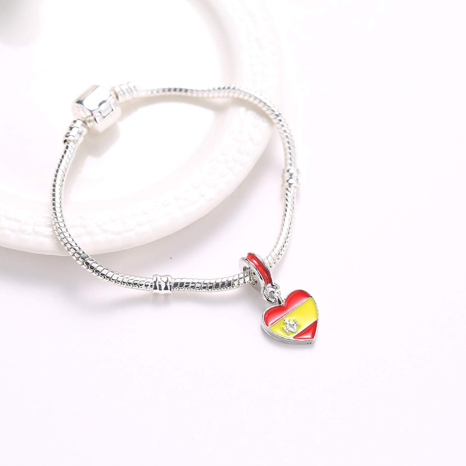 DIY European Beads Spain Flag Pendant Charms - Heart Shape Oil Plated Beads for Jewelry Making - Fit Original Bracelets - Perfect for Handmade Gifts, Friendship Bracelets & Craft Projects