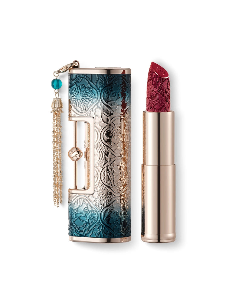 Blooming Rouge Love Lock Engraved Lipstick - Long Lasting Matte Finish, Vegan & Cruelty Free - Perfect for Valentine's Day Gifts, Date Nights & Special Occasions