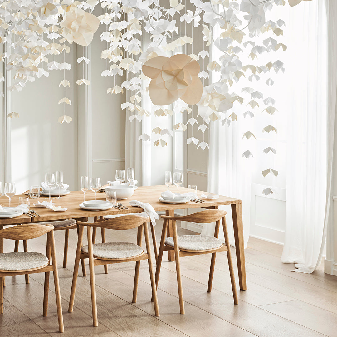 Elegant Rectangular Dining Table for Home & Restaurant - Perfect for Family Dinners, Entertaining Guests & Fine Dining