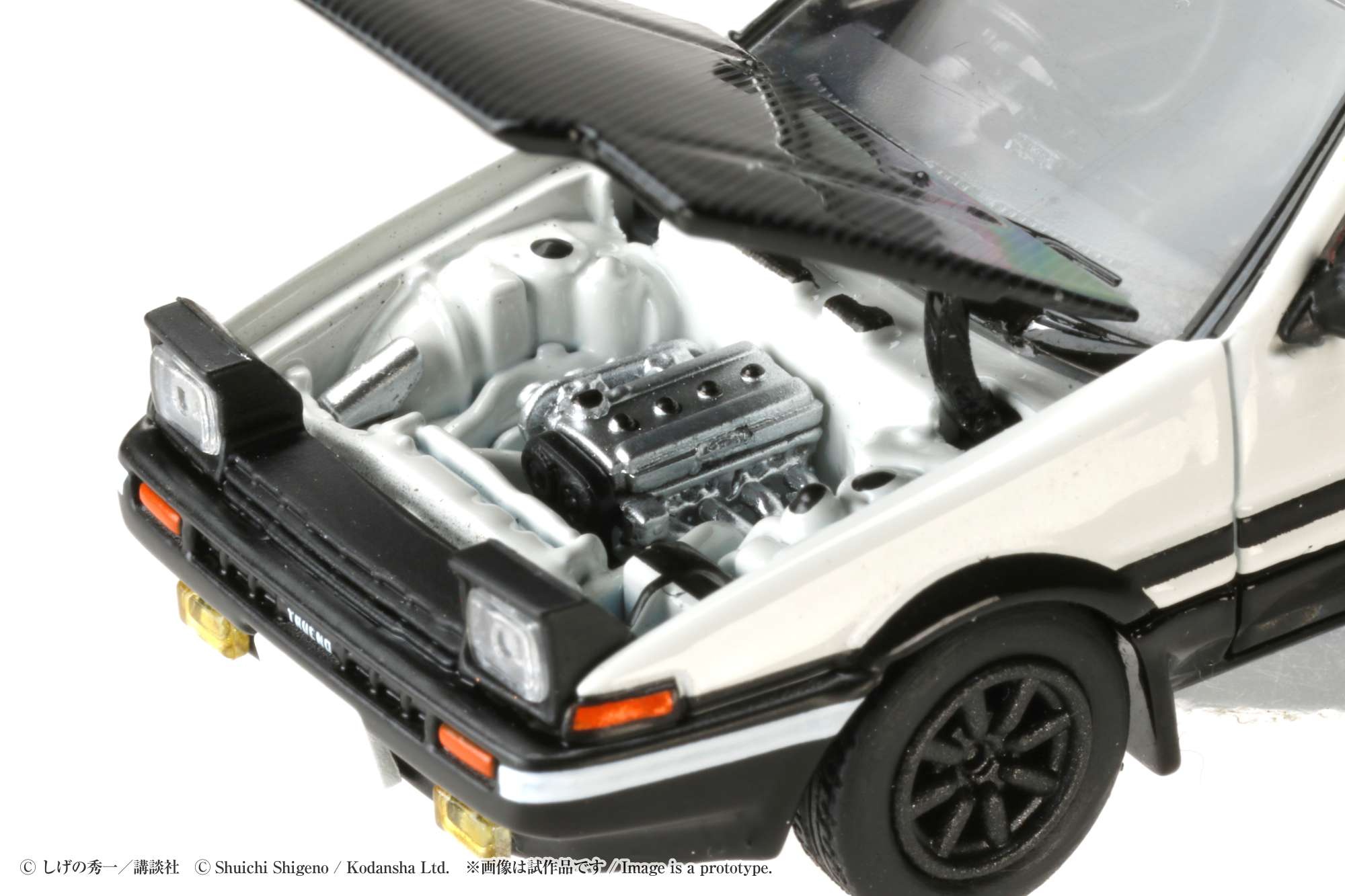 1:64 Scale Toyota Sprinter Trueno GT Apex (AE86) Initial D VS Tomoyuki Tachi Diecast Model Car - Anime Collectible for Display & Racing Scenes