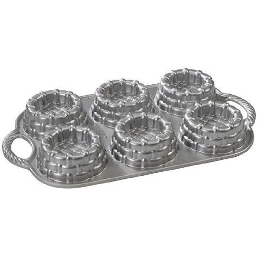 Nordic Ware Shortcake Baskets Pan - 6 Cup Non-Stick Baking Pan for Mini Cakes, Muffins & Desserts | Perfect for Tea Parties, Picnics & Holiday Treats