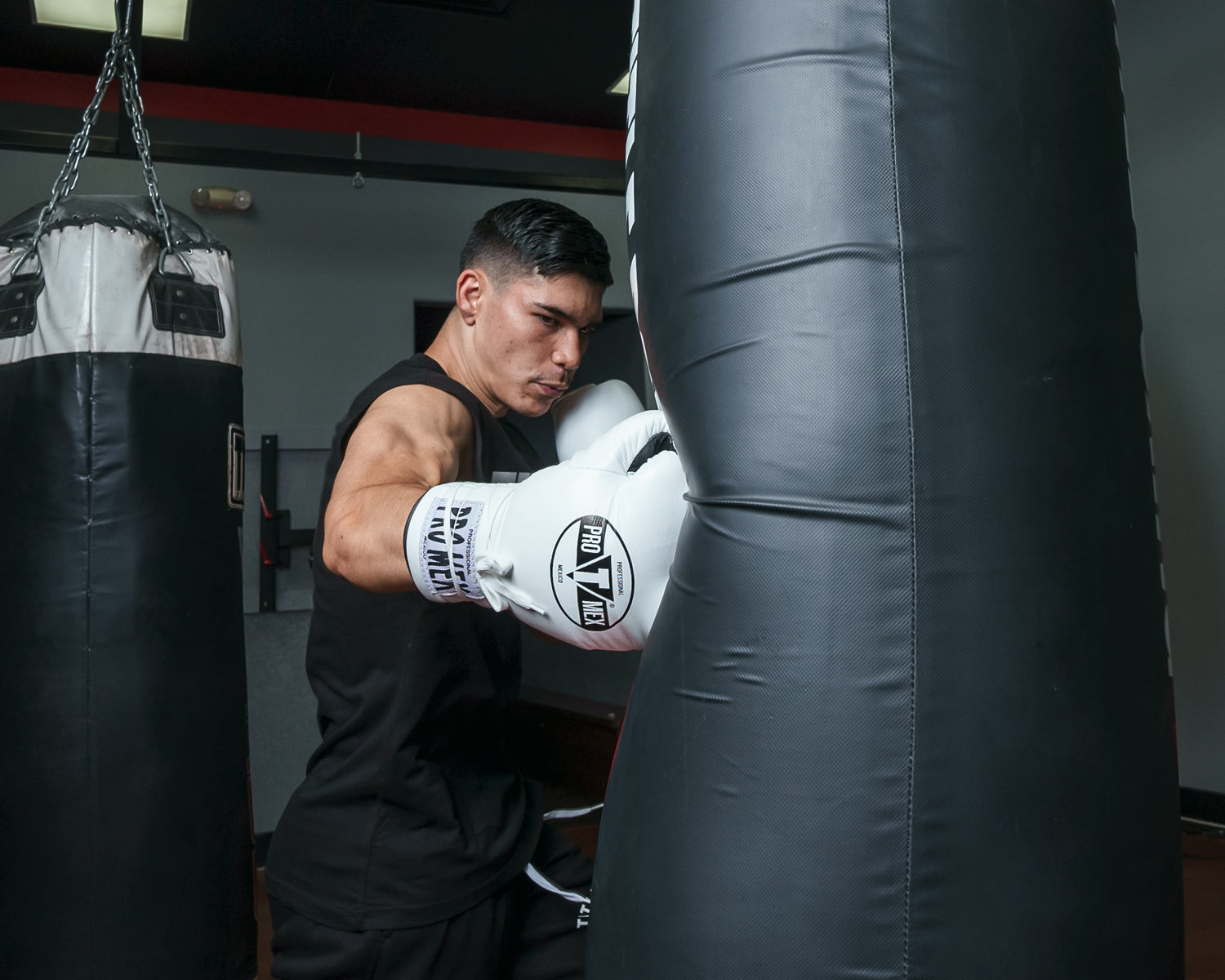 Pro Mex Professional Lace-Up Sparring Boxing Gloves V3.0 - Premium Training Gloves for MMA, Kickboxing & Muay Thai - Ideal for Competition, Gym Workouts & Martial Arts Practice