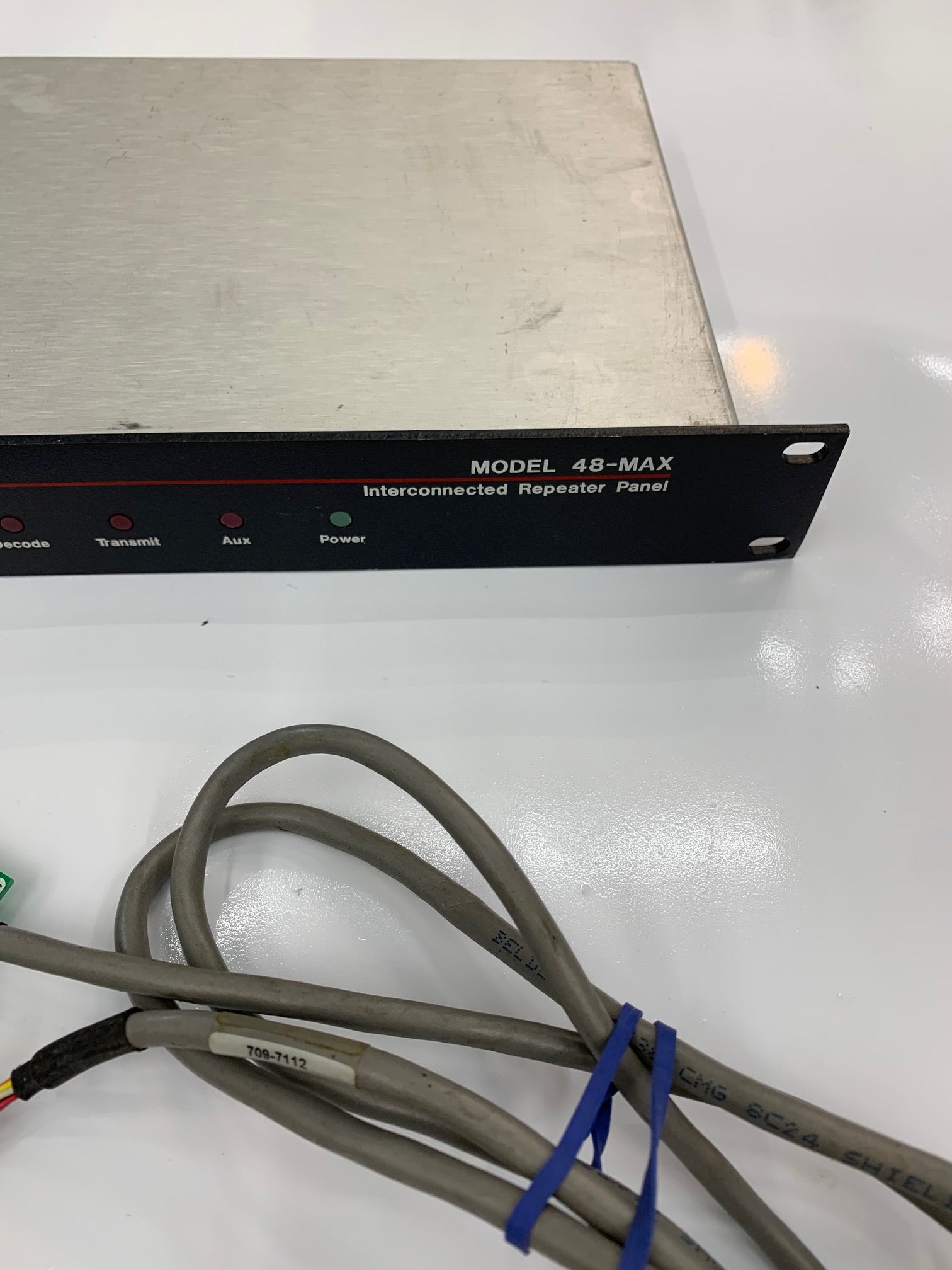 ZETRON 48 MAX Roamer Interpeater Panel 901-9412 - Professional Fire Alarm System for Commercial Buildings & Industrial Facilities