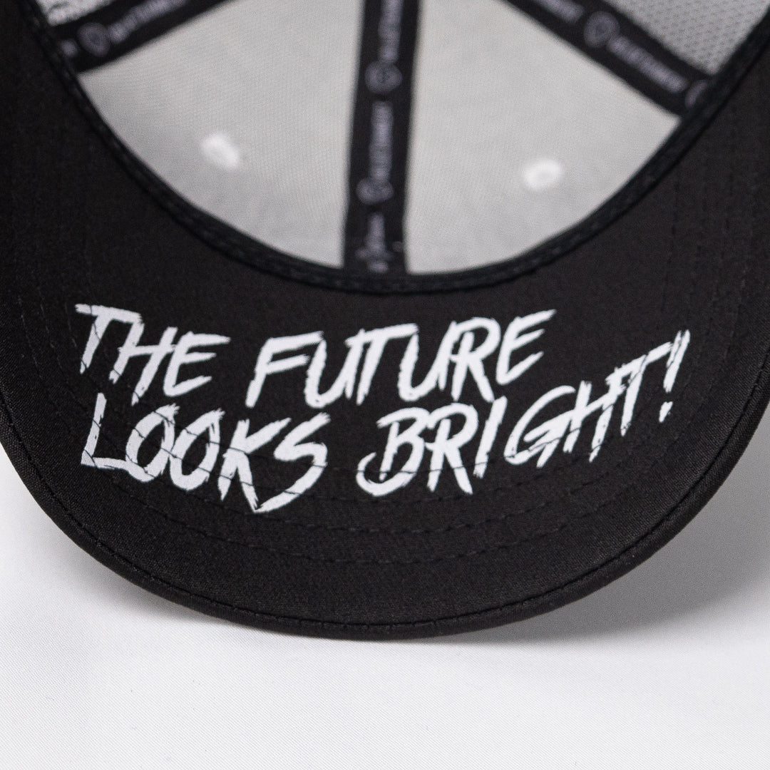 Stylish Black & White Trucker Hat - Trendy Unisex Baseball Cap for Outdoor, Sports & Casual Wear